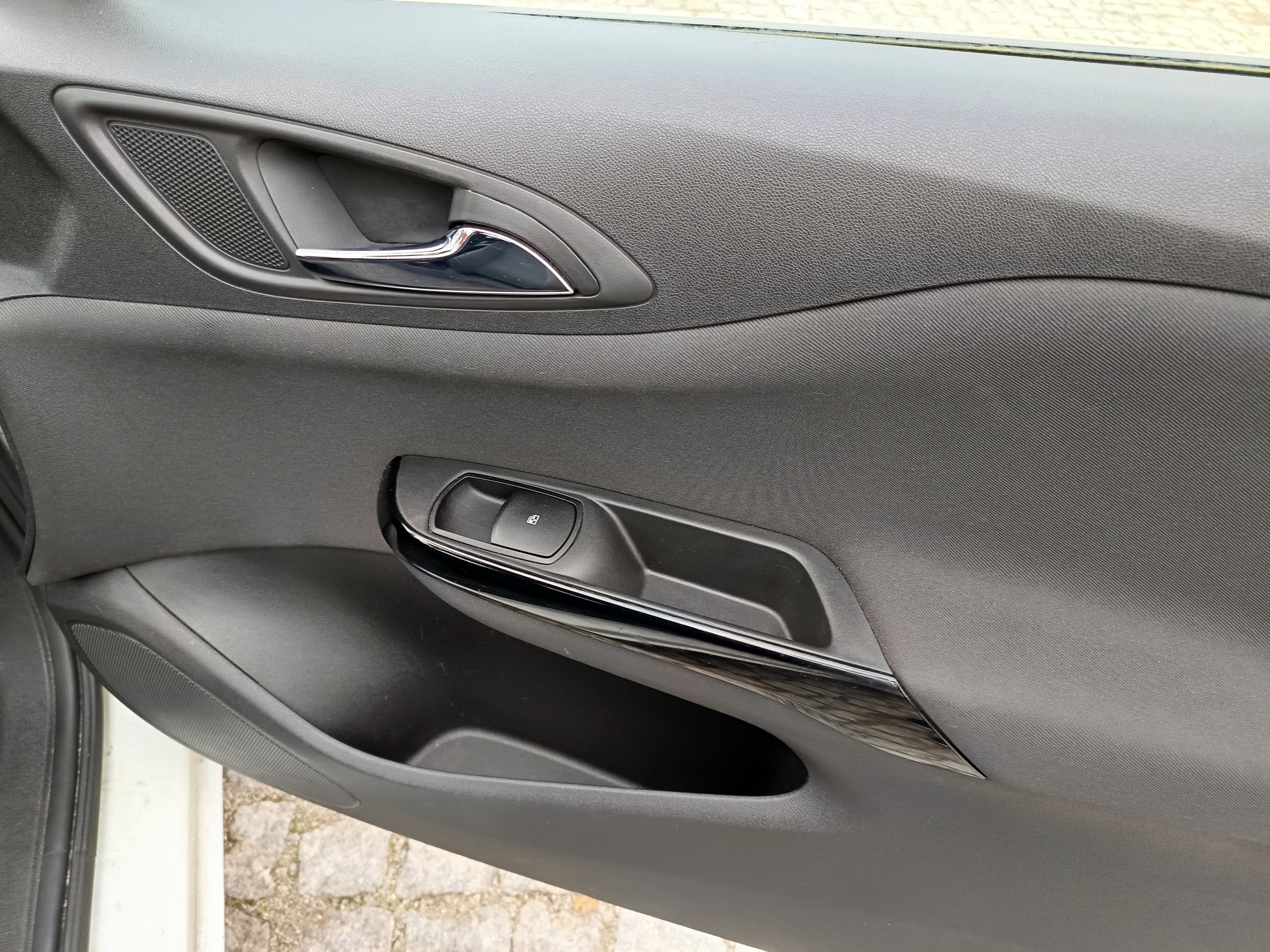 Opel Corsa · Ano 2017 — imagem 21