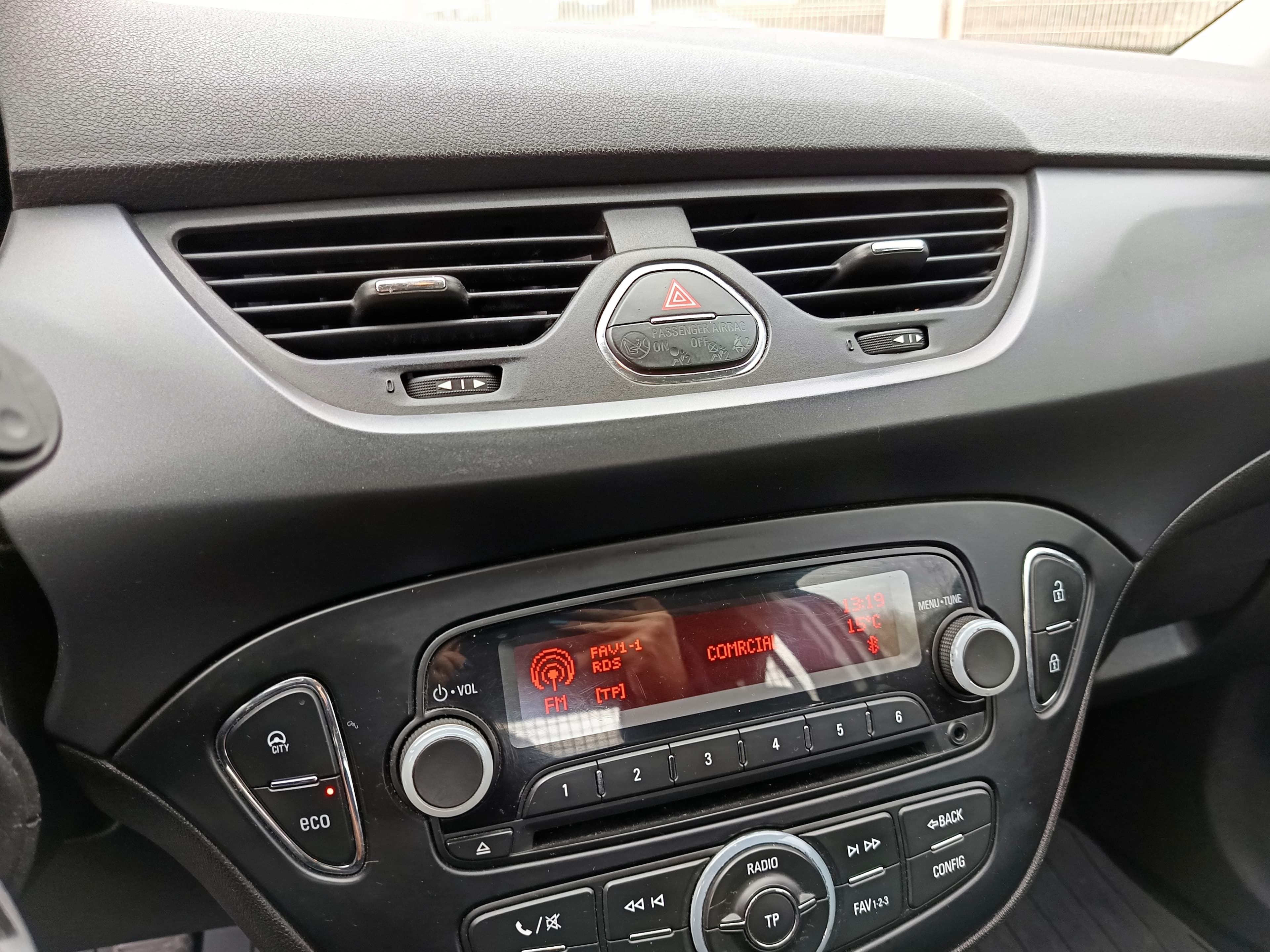 Opel Corsa · Ano 2017 — imagem 30