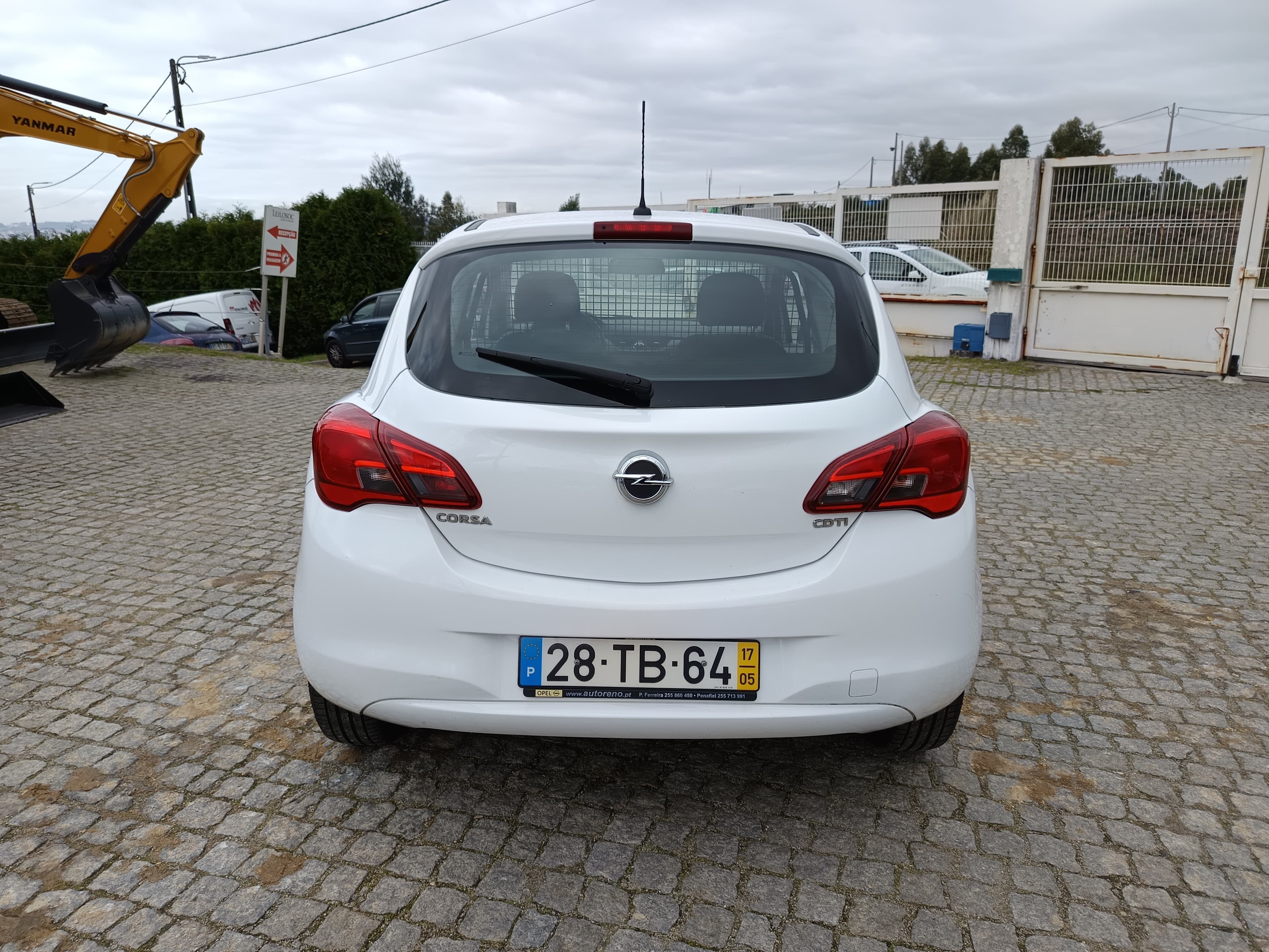 Opel Corsa · Ano 2017 — imagem 5