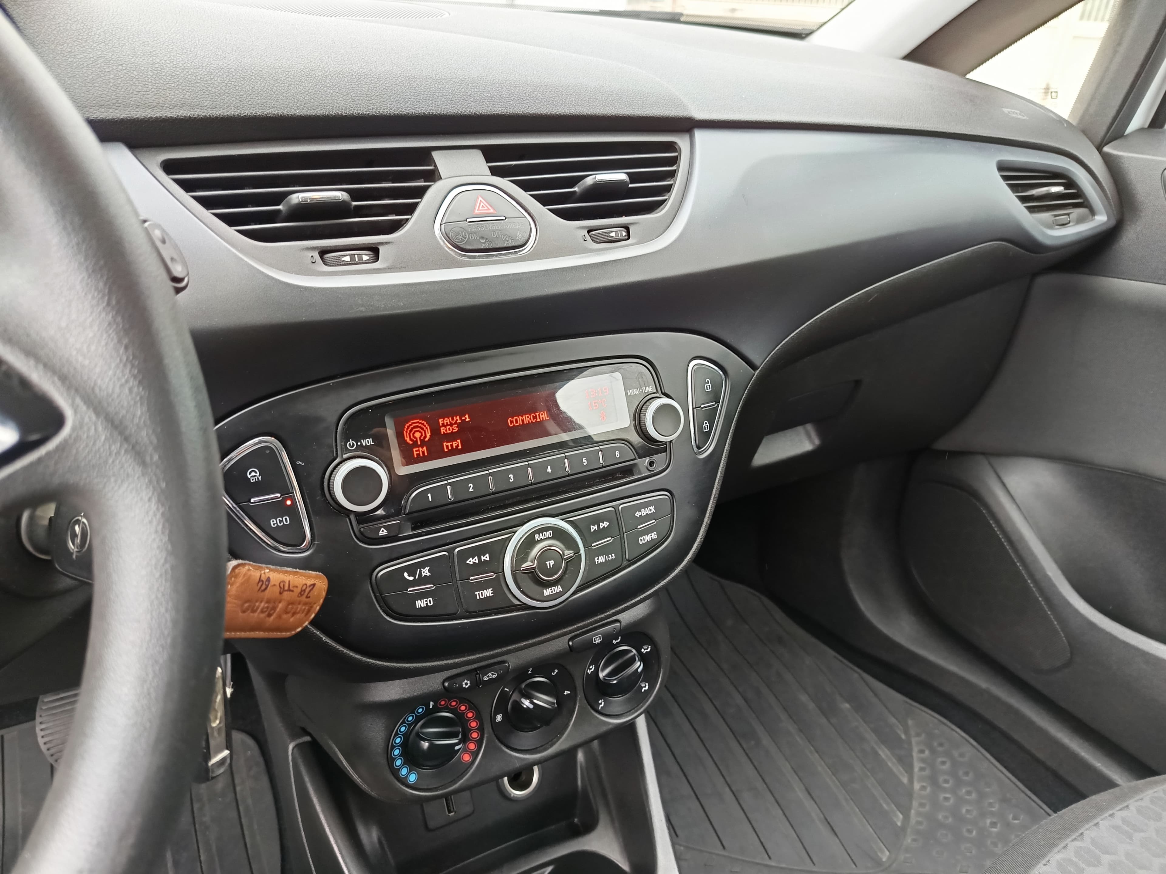 Opel Corsa · Ano 2017 — imagem 28