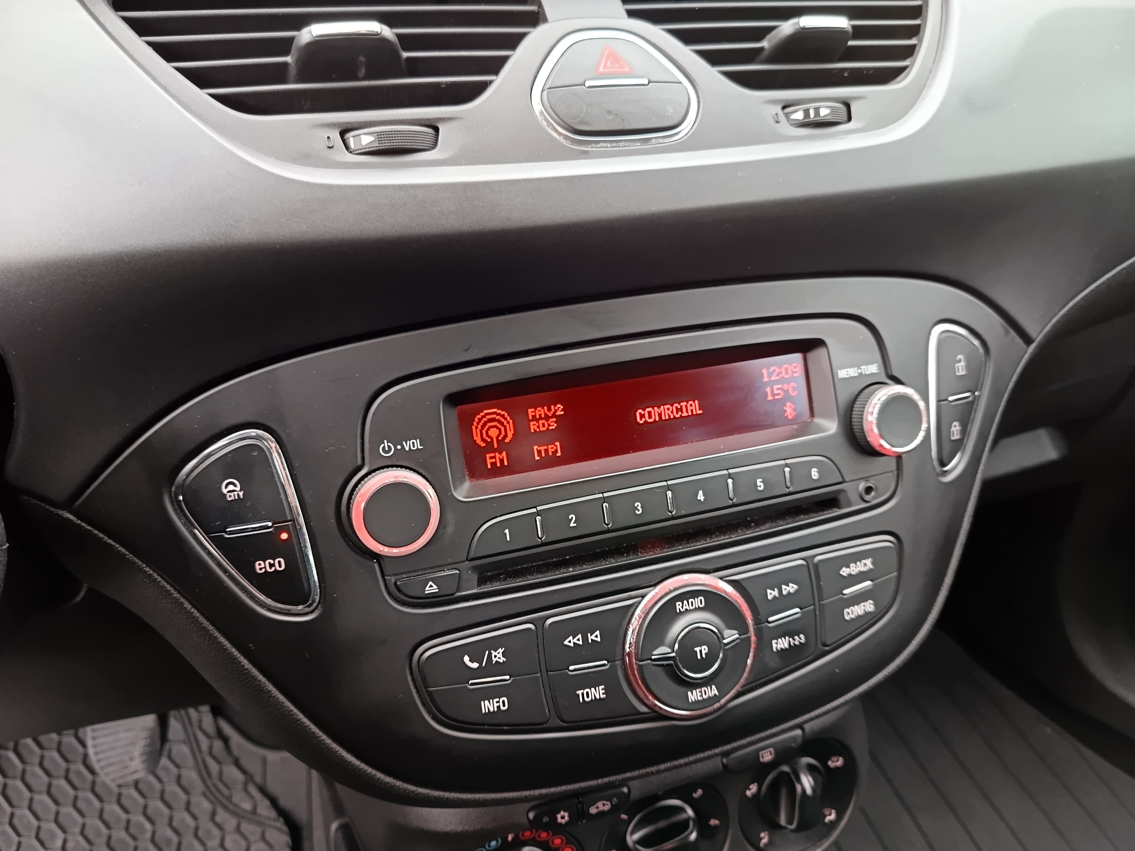 Opel Corsa · Año 2018 — imagen 29