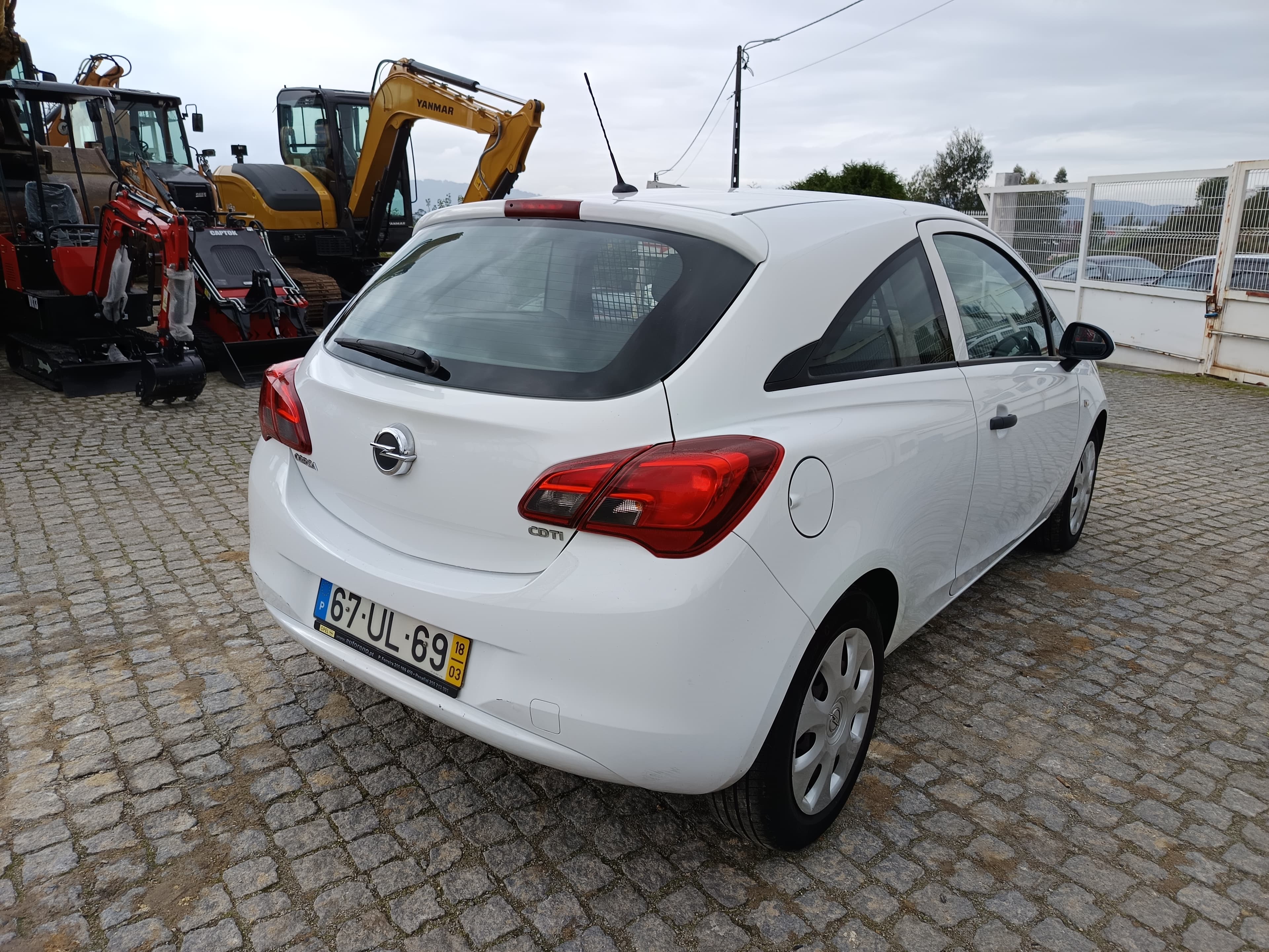 Opel Corsa · Año 2018 — imagen 4