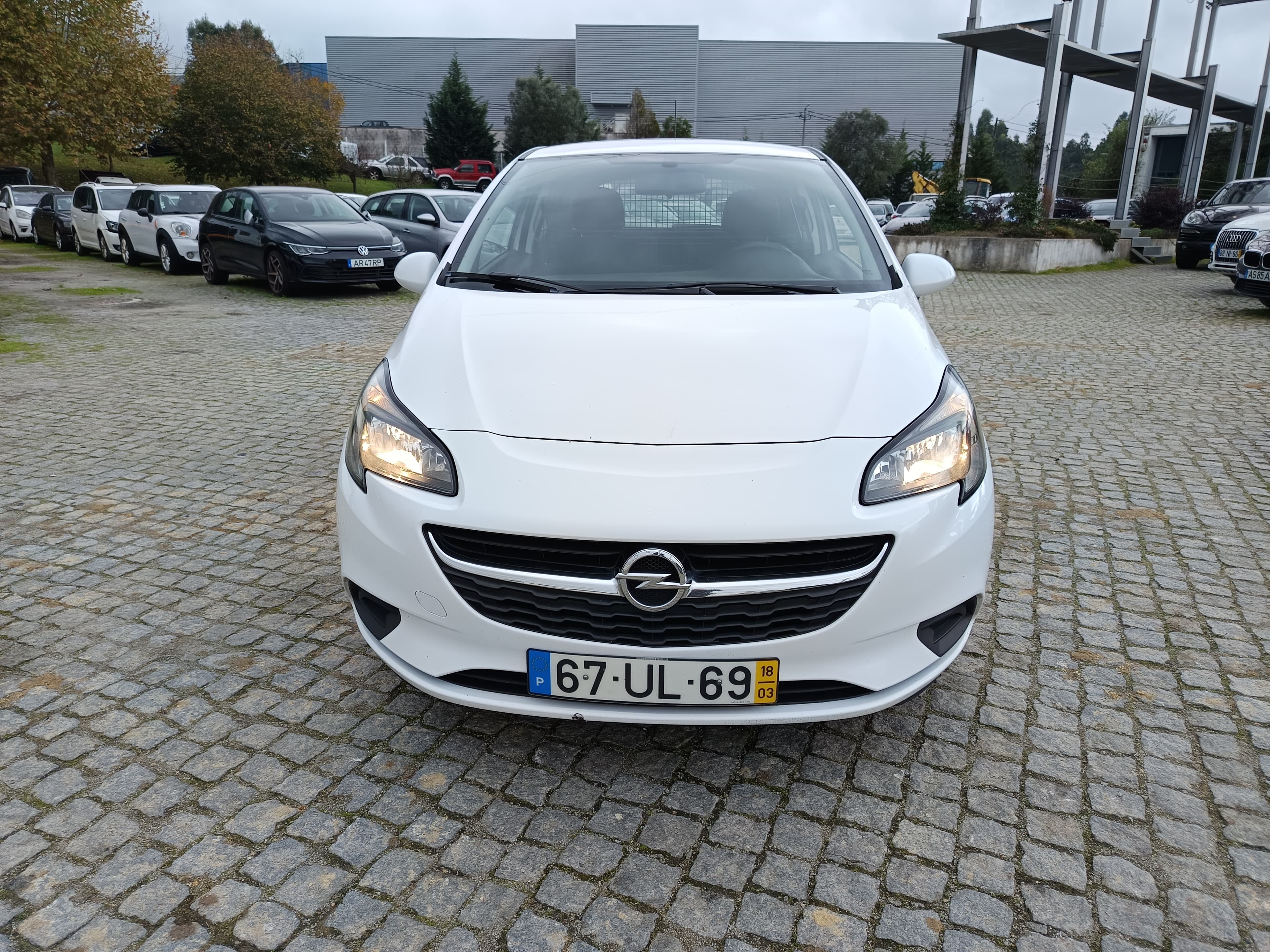 Opel Corsa · Año 2018 — imagen 2