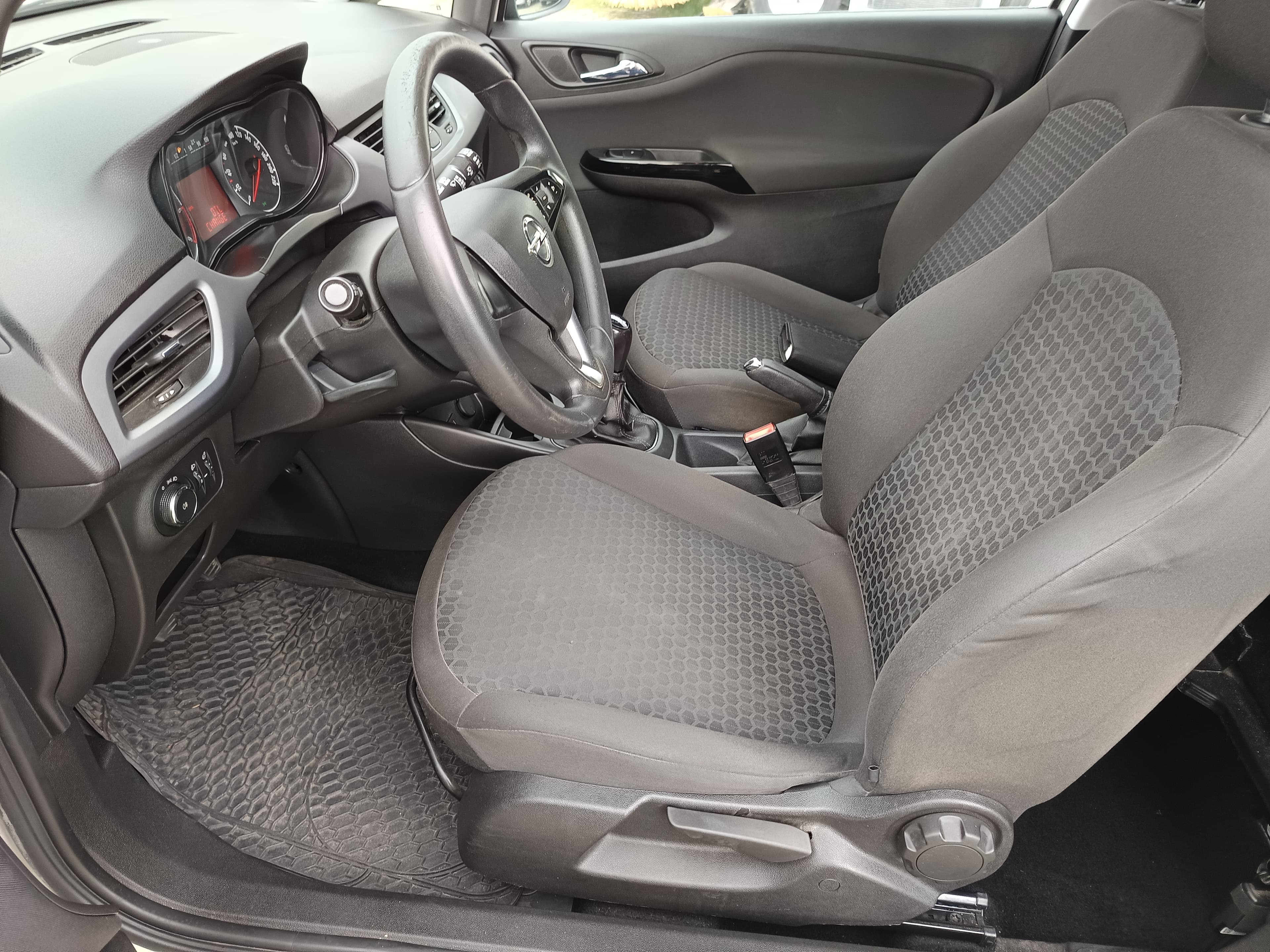Opel Corsa · Año 2018 — imagen 25