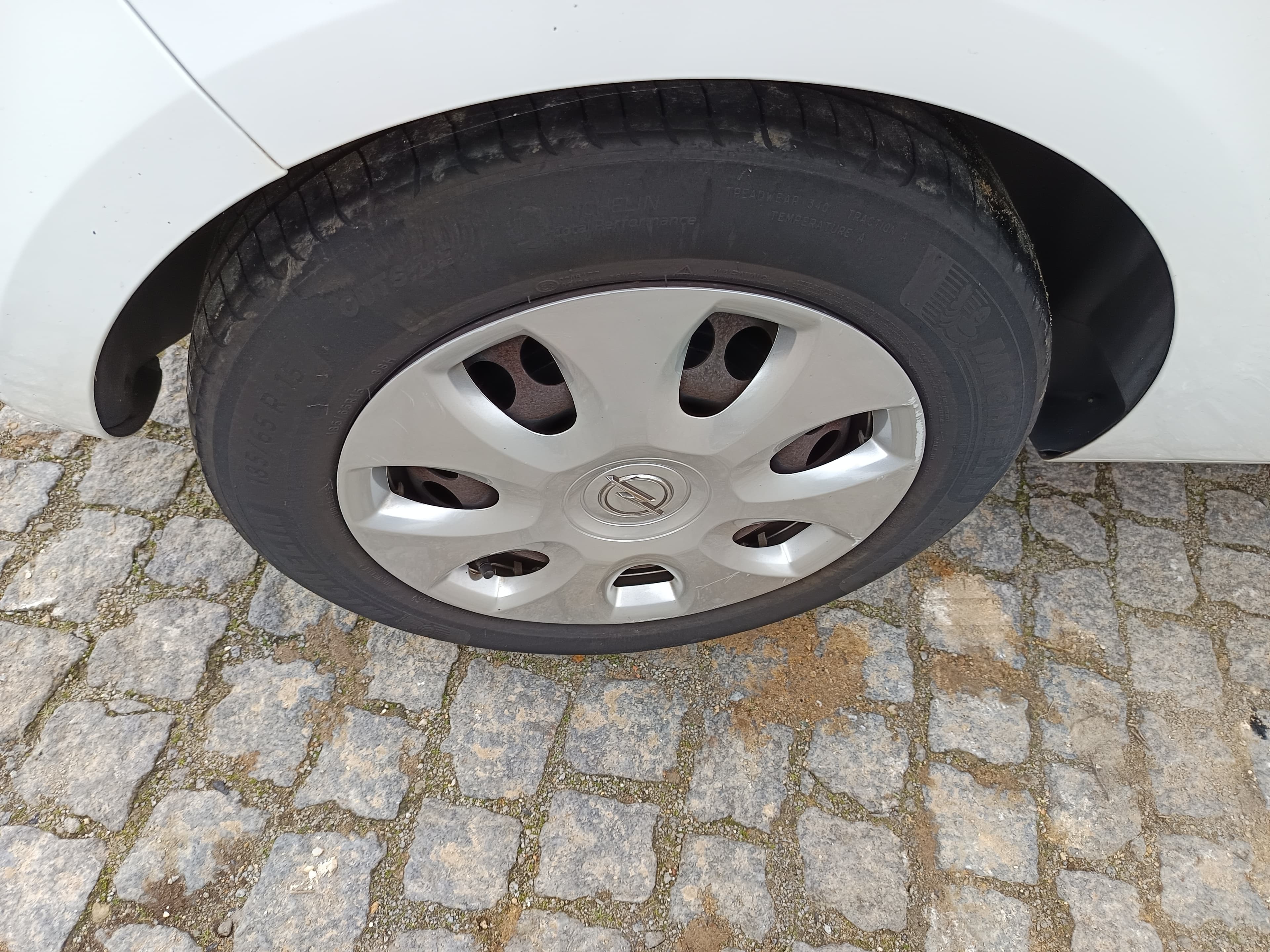 Opel Corsa · Año 2018 — imagen 9