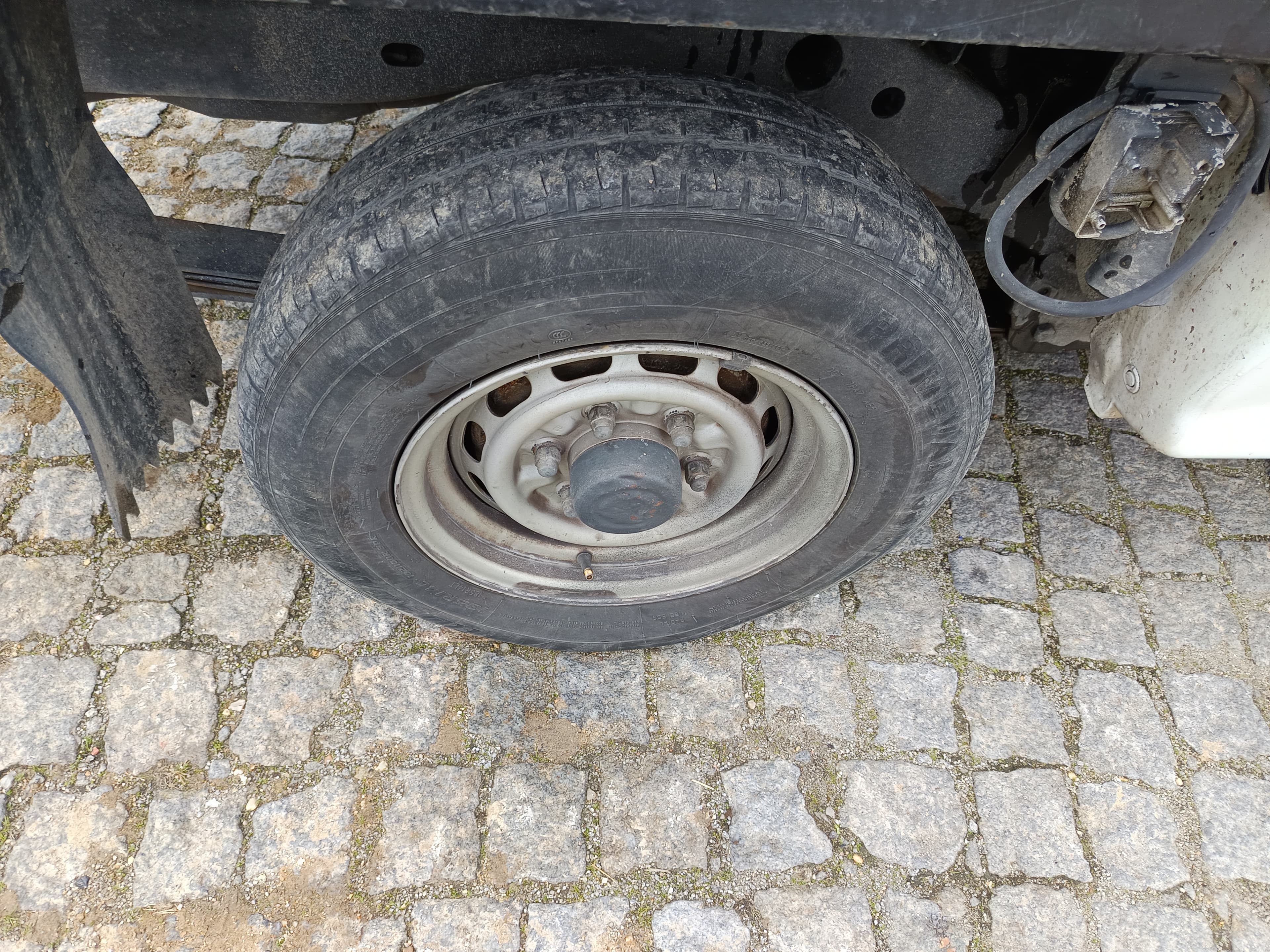 Mitsubishi L200 · Ano 2000 — imagen 10