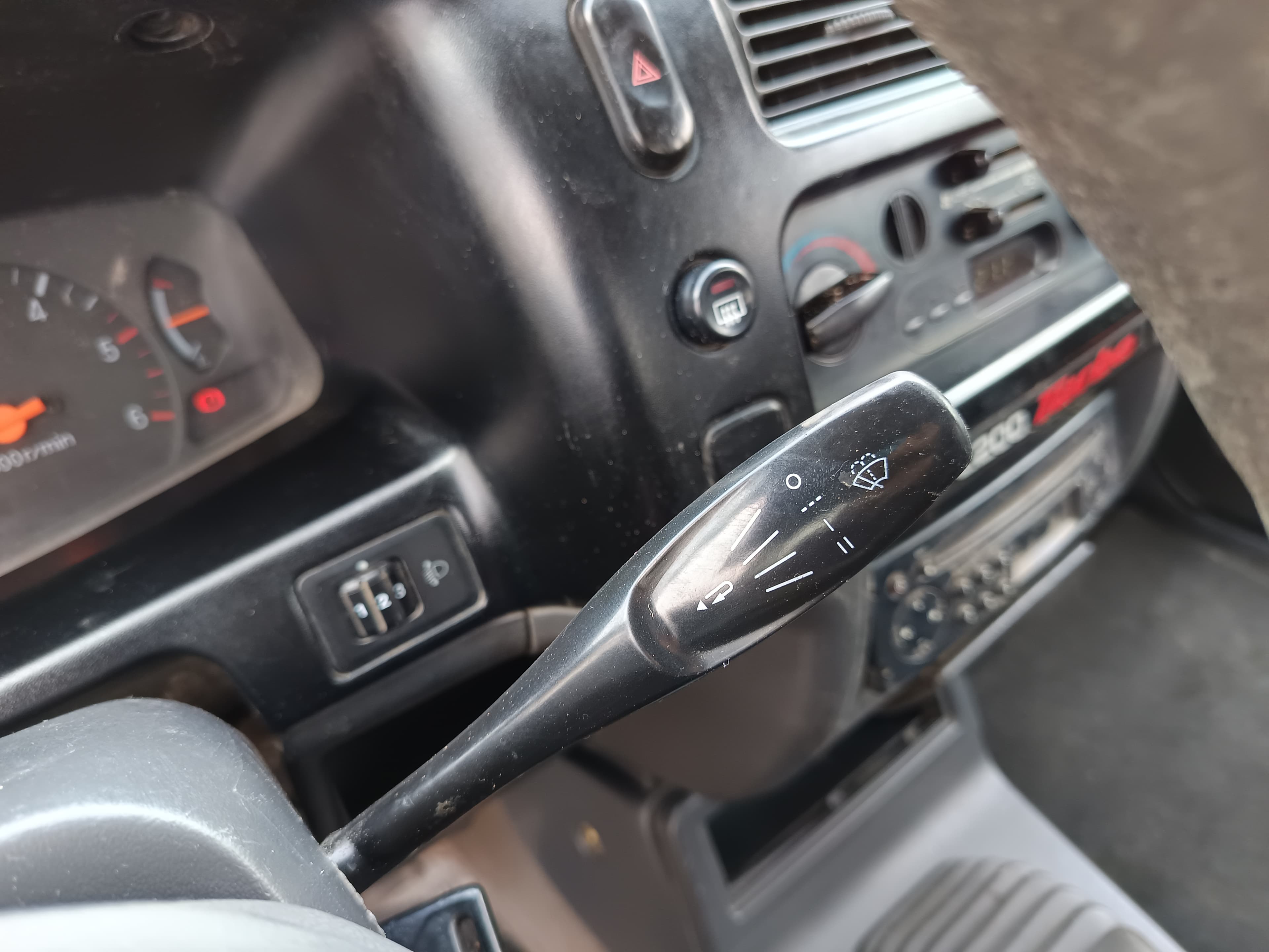 Mitsubishi L200 · Ano 2000 — imagen 41
