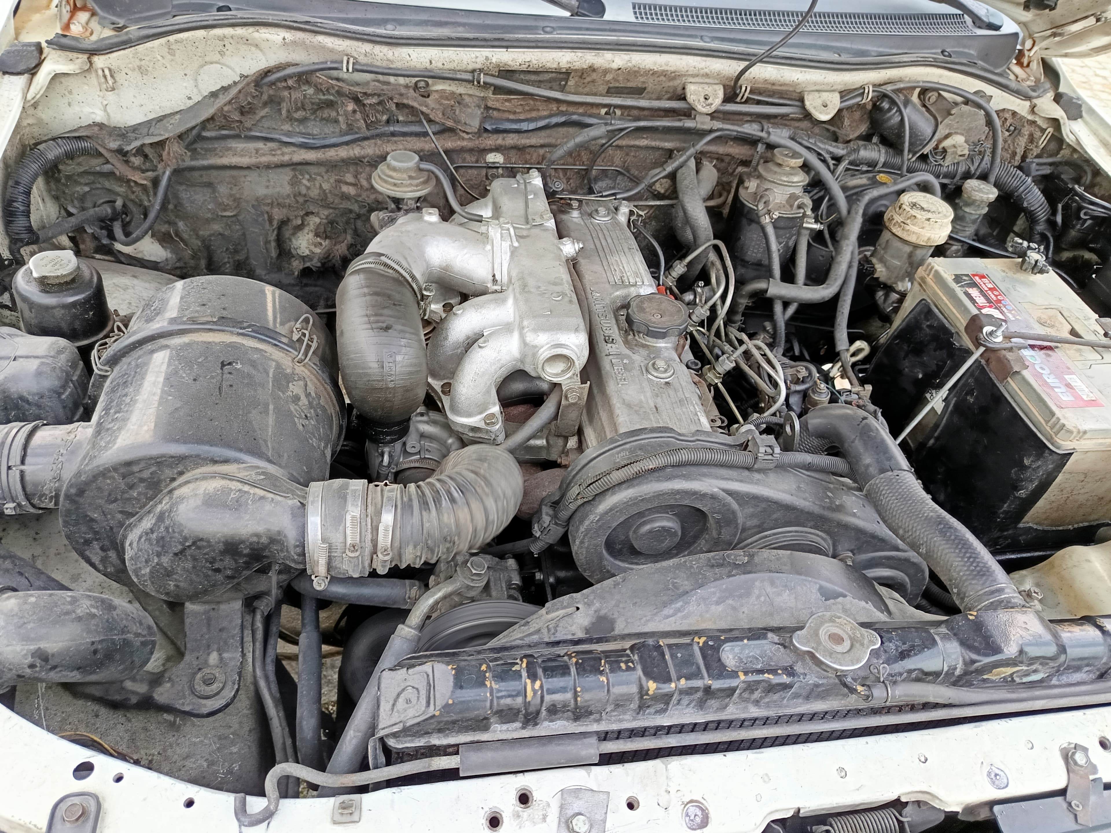 Mitsubishi L200 · Ano 2000 — imagen 17