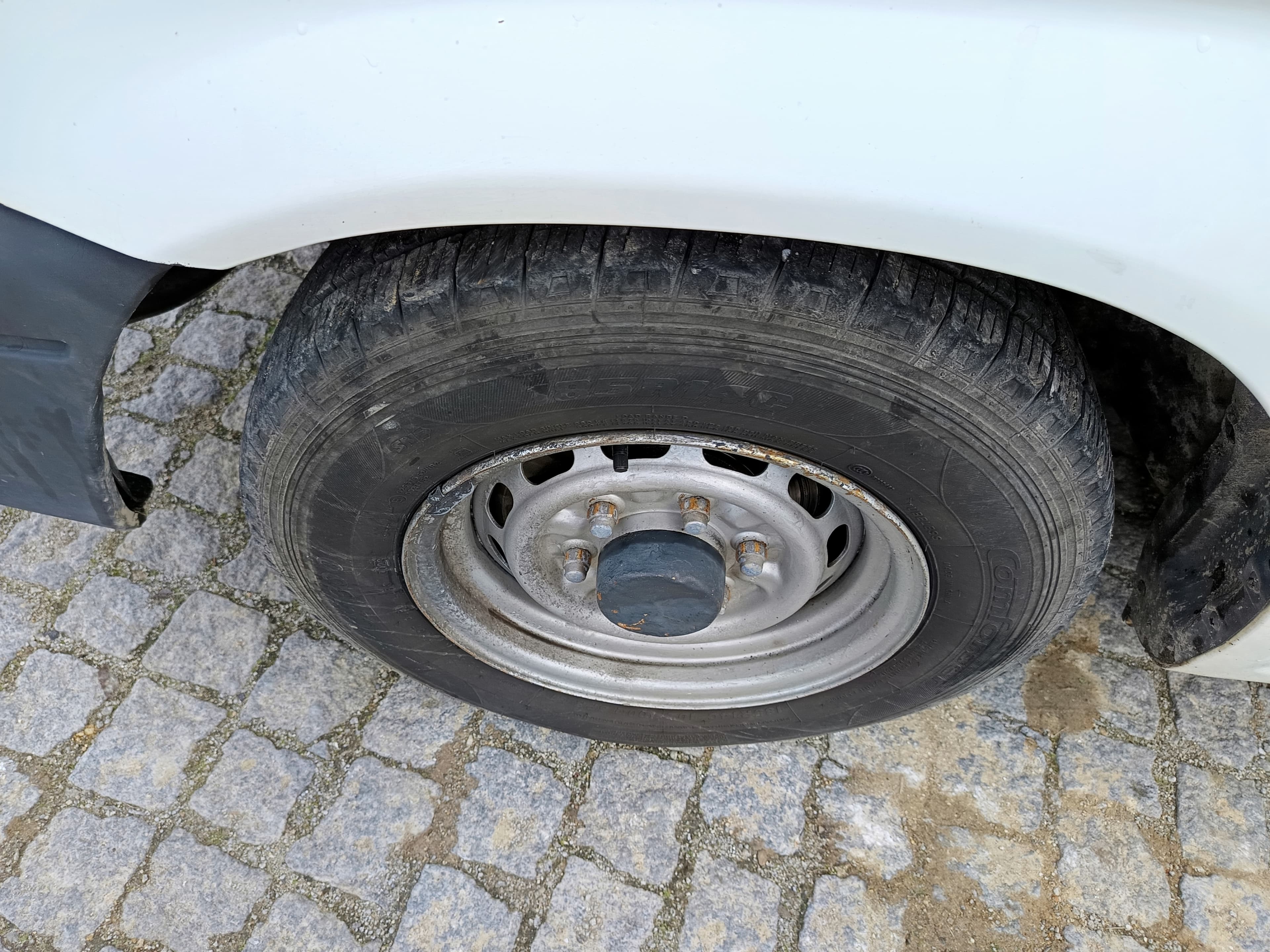 Mitsubishi L200 · Ano 2000 — imagen 15