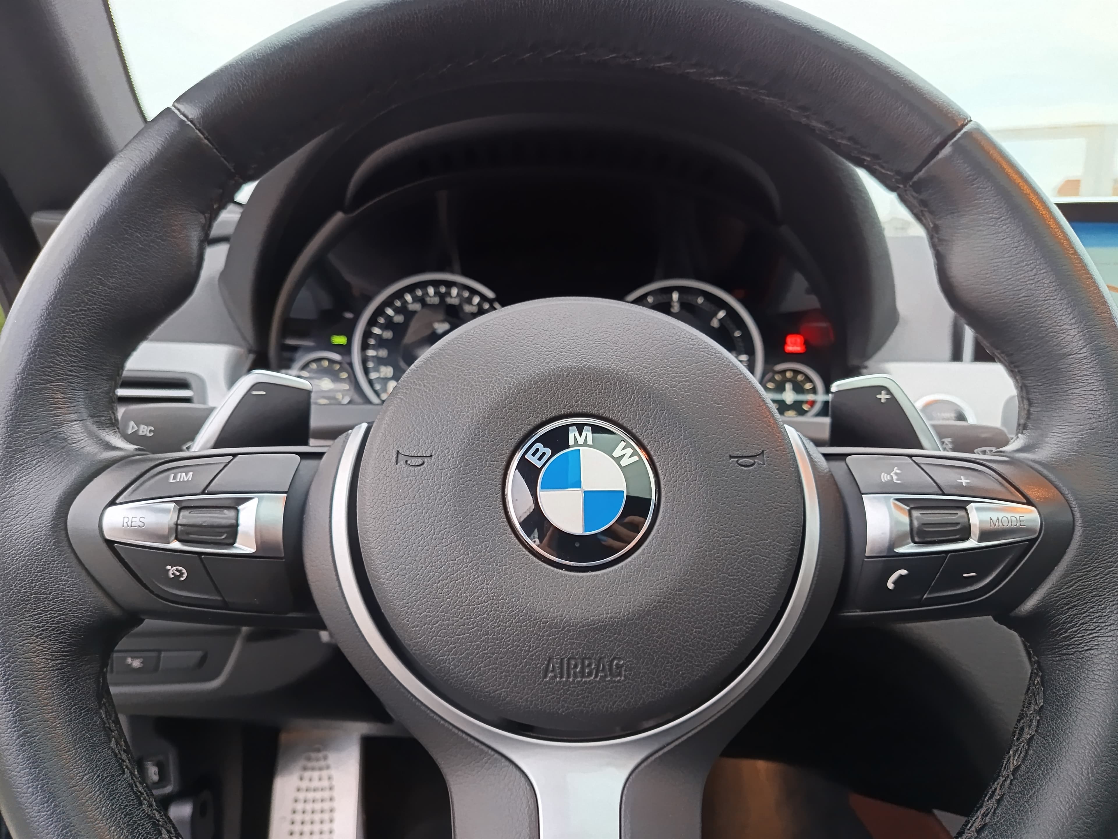 BMW 640D · Ano 2016 — imagem 40