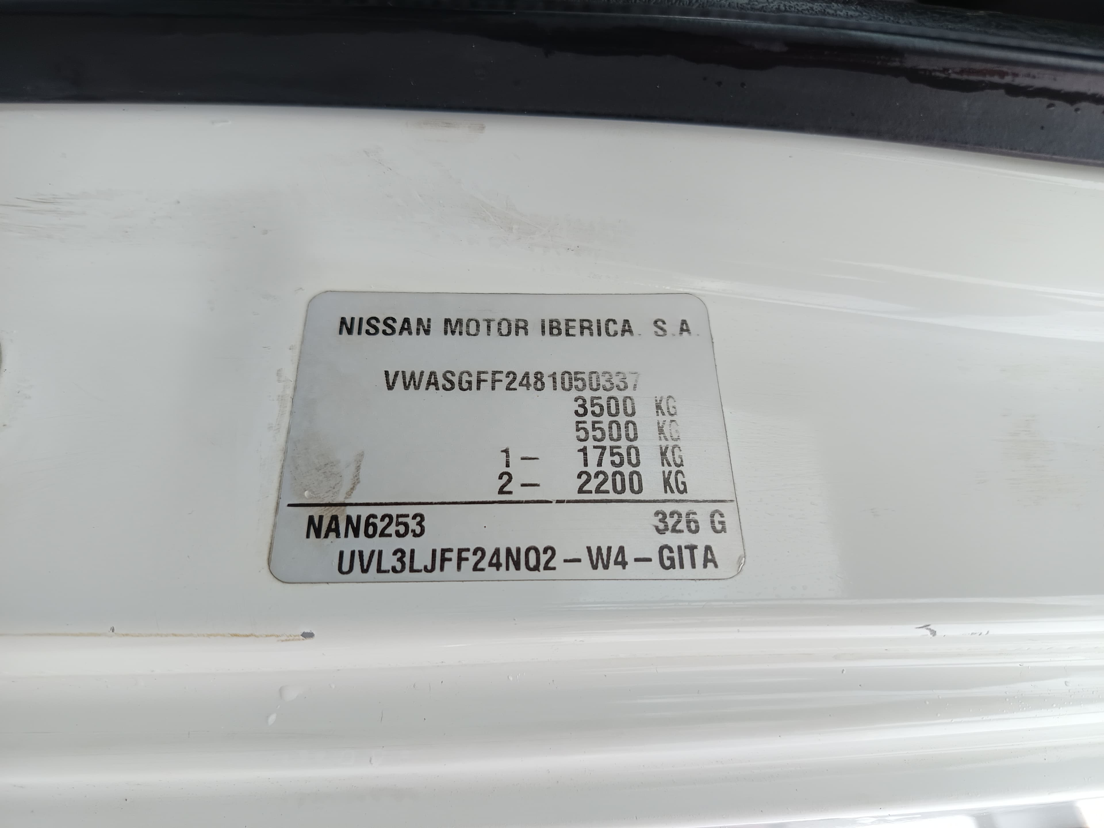 Nissan Cabstar 35.13 Com Grua · Ano 2010 — imagem 32