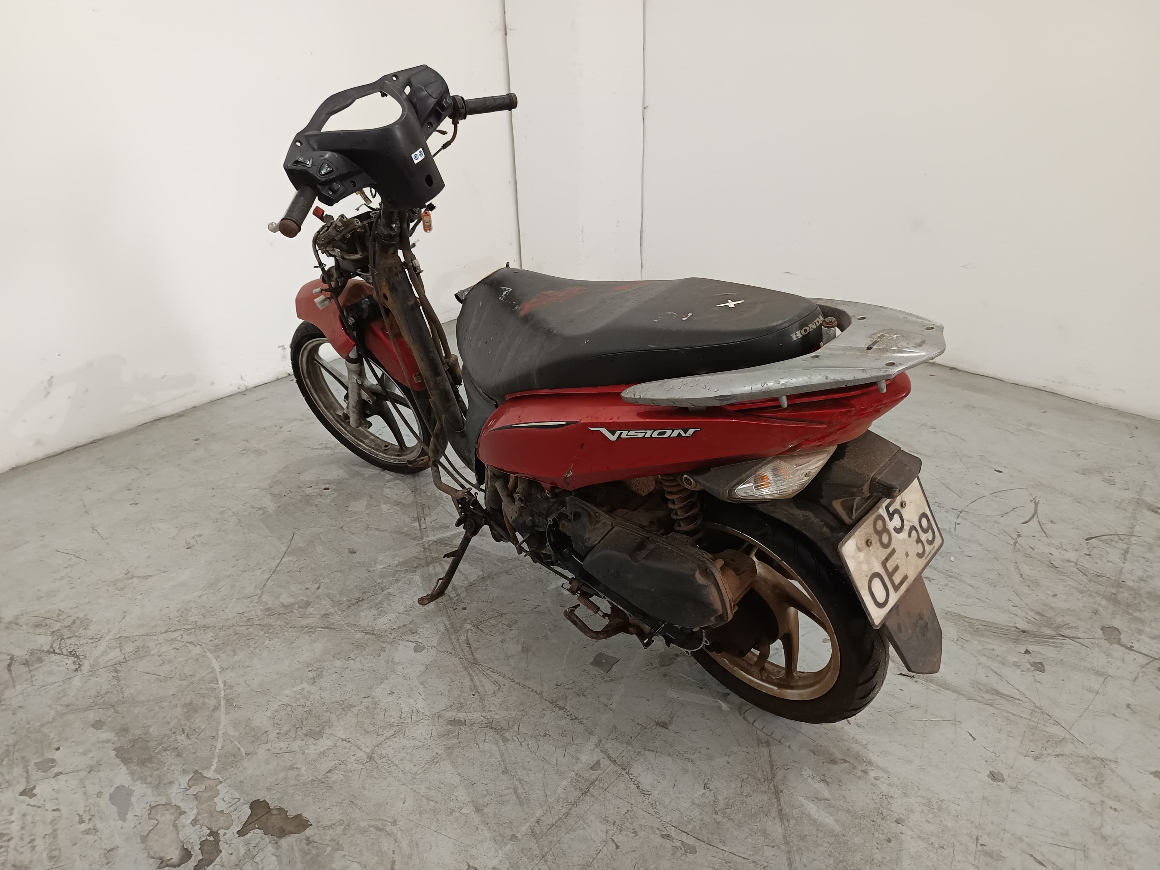 Honda Vision NSC 110 · Año 2013 — imagen 6