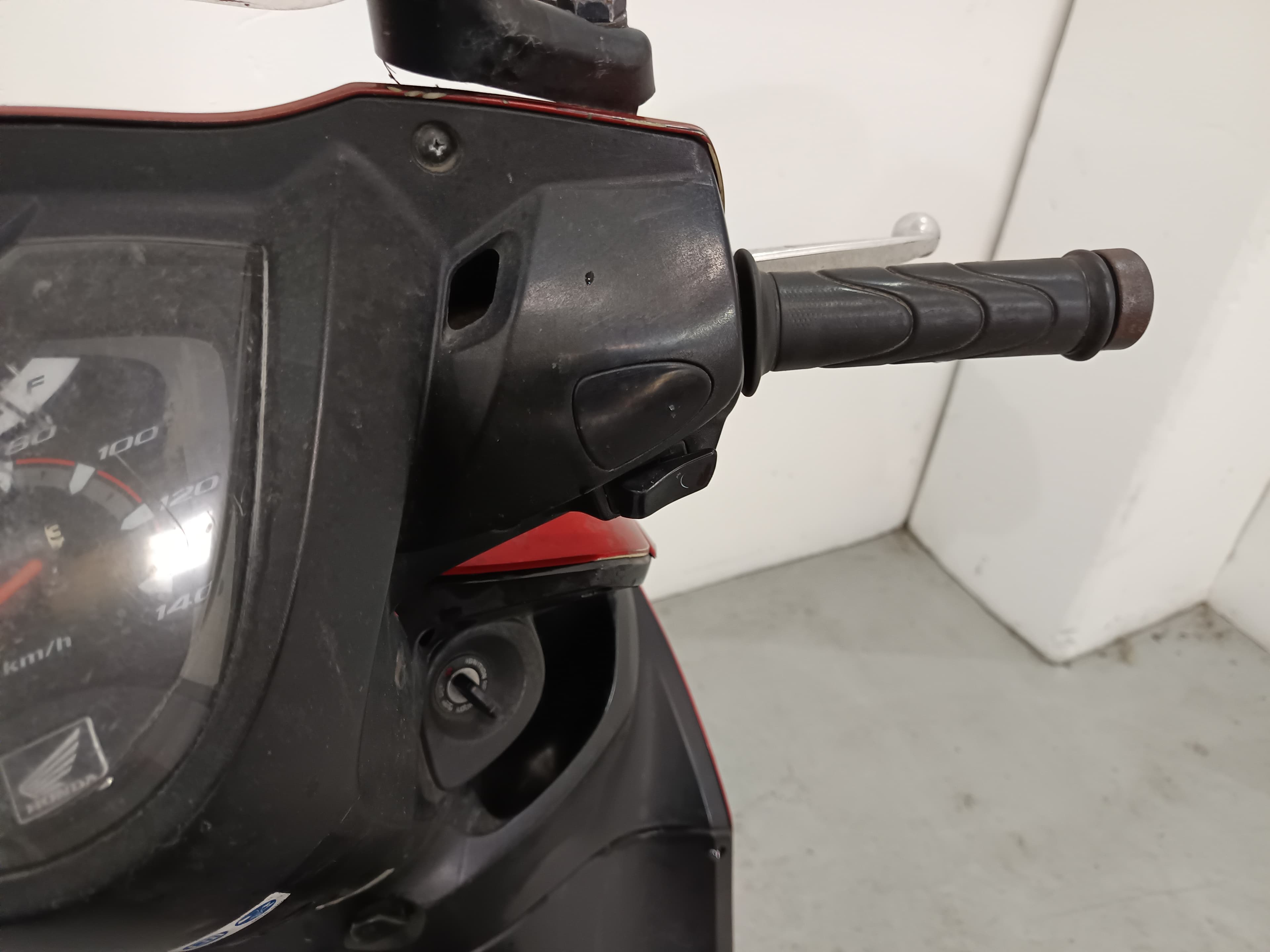 Honda Vision NSC 110 · Ano 2013 — imagen 12