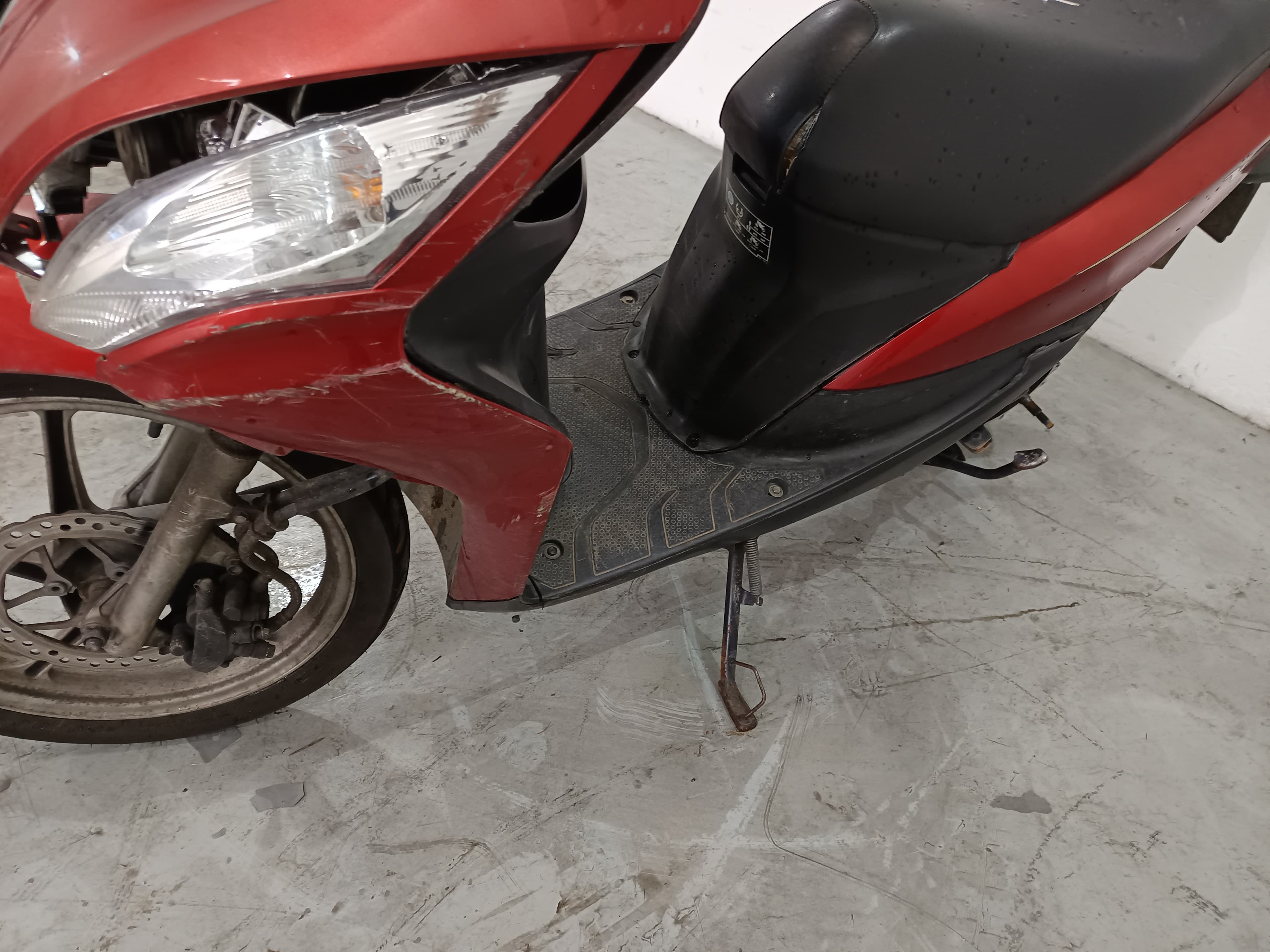 Honda Vision NSC 110 · Ano 2013 — imagen 5