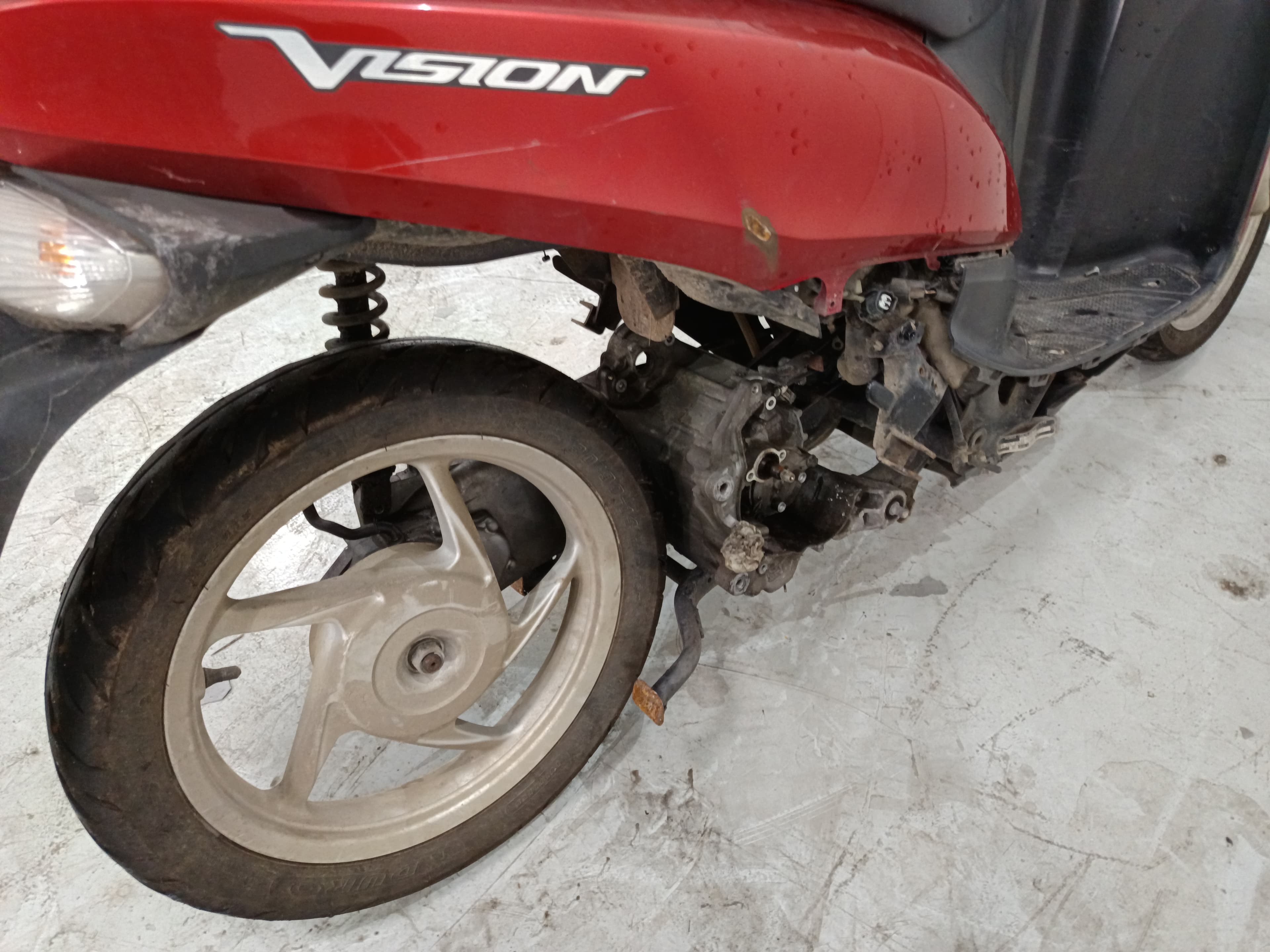 Honda Vision NSC 110 · Ano 2013 — imagen 8