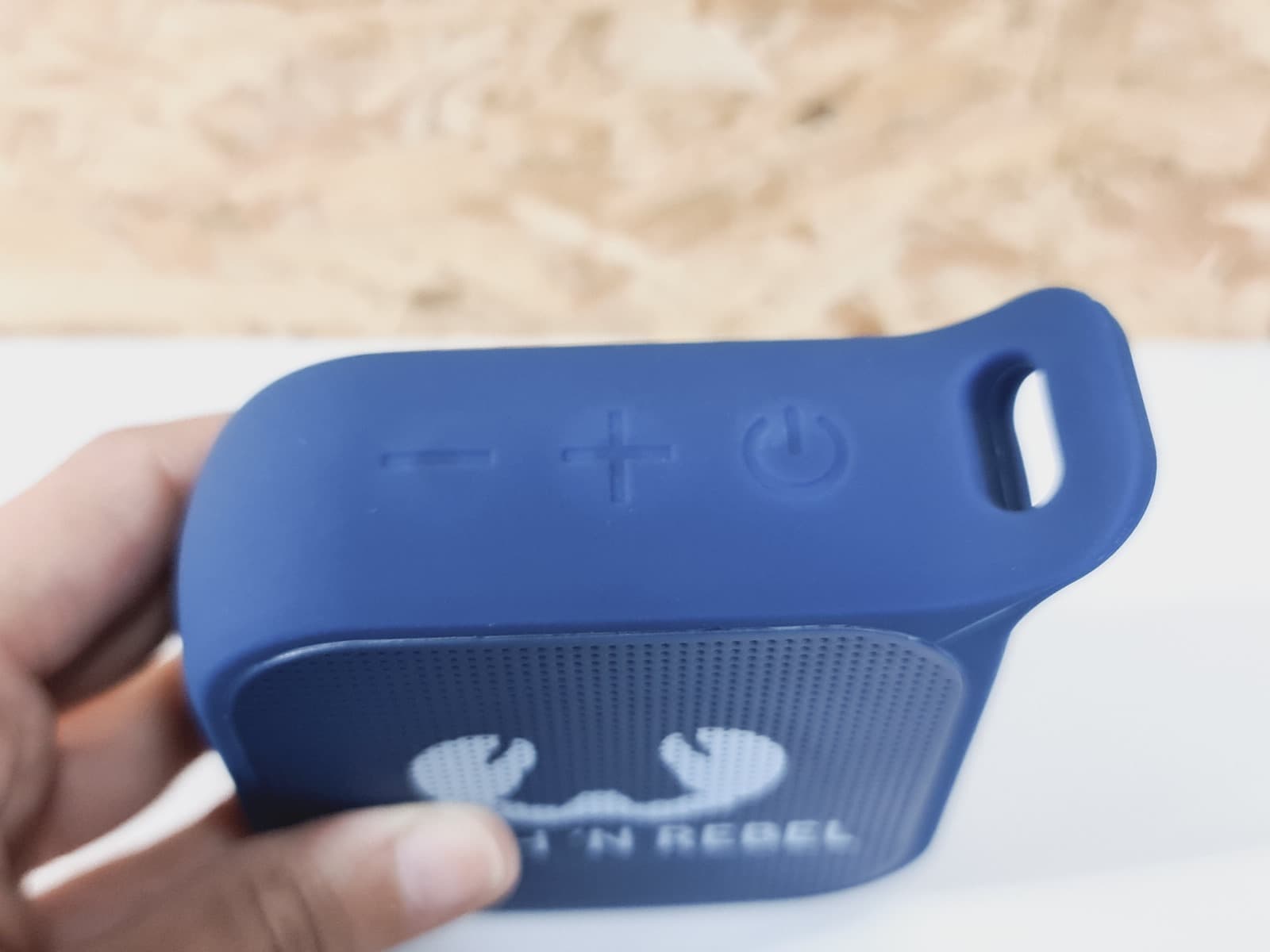 Conjunto Coluna Bluetooth e Fones Auriculares — imagen 4