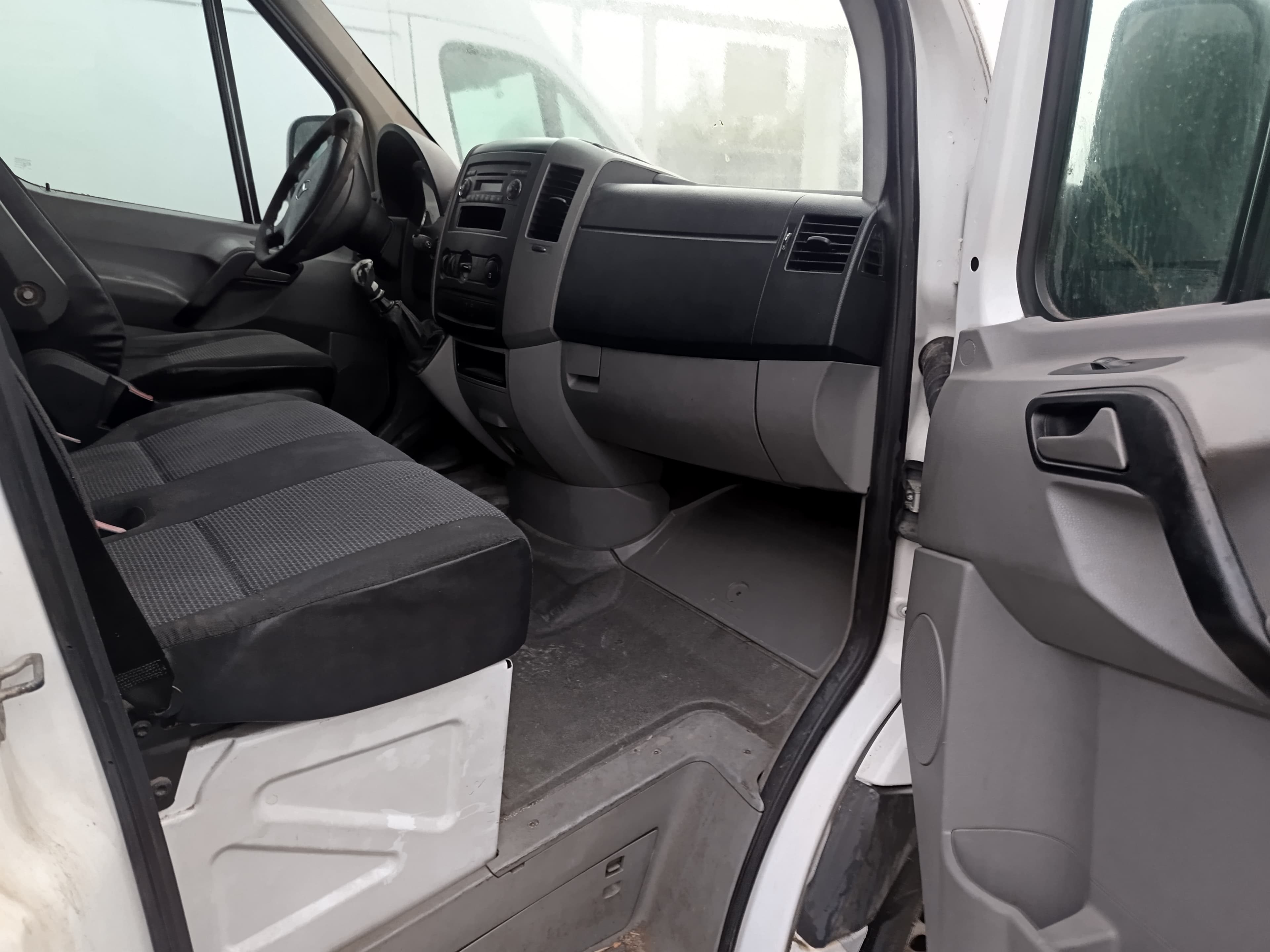 Mercedes-Benz Sprinter · Ano 2010 — imagen 17