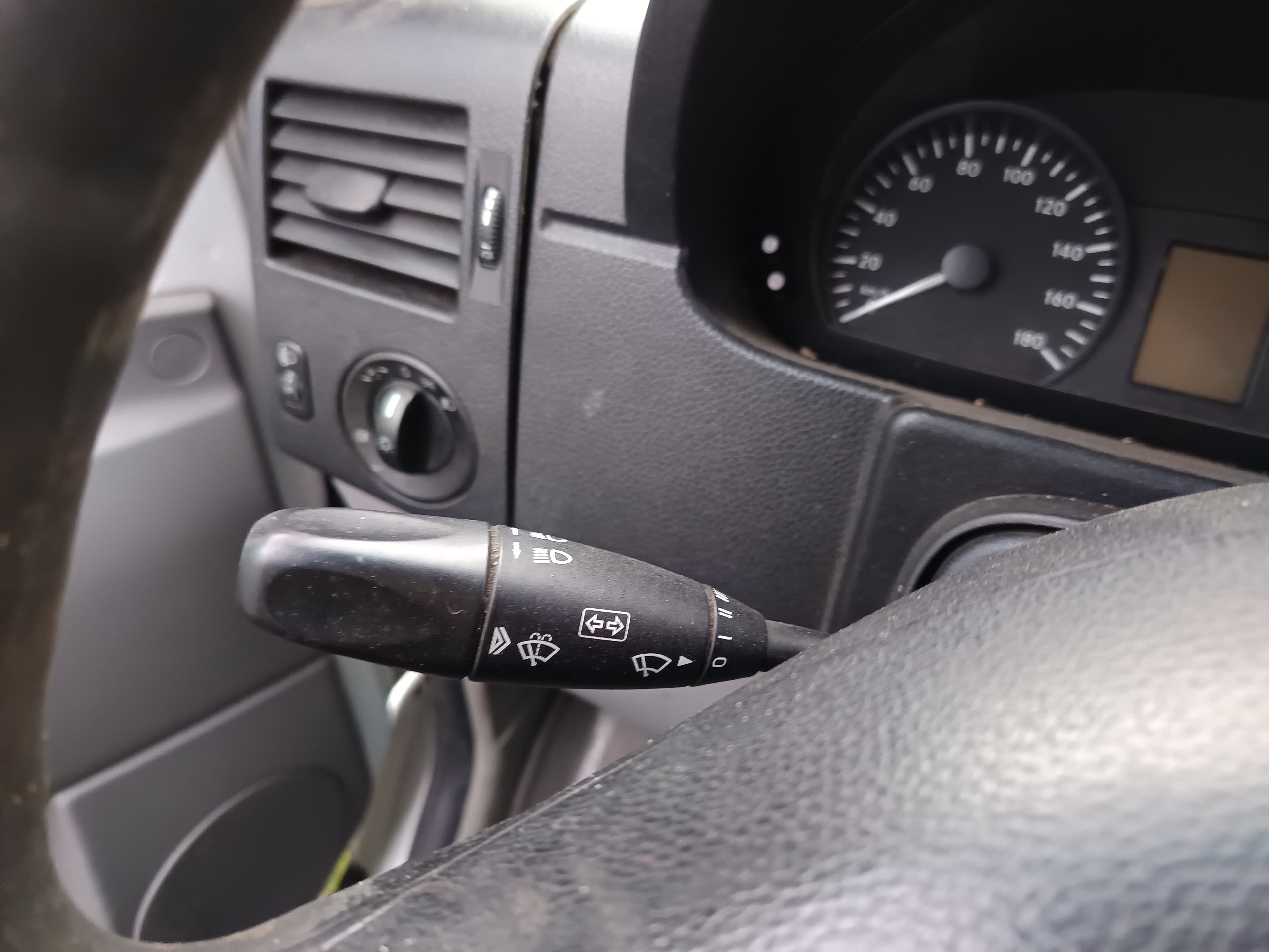 Mercedes-Benz Sprinter · Ano 2010 — imagen 24