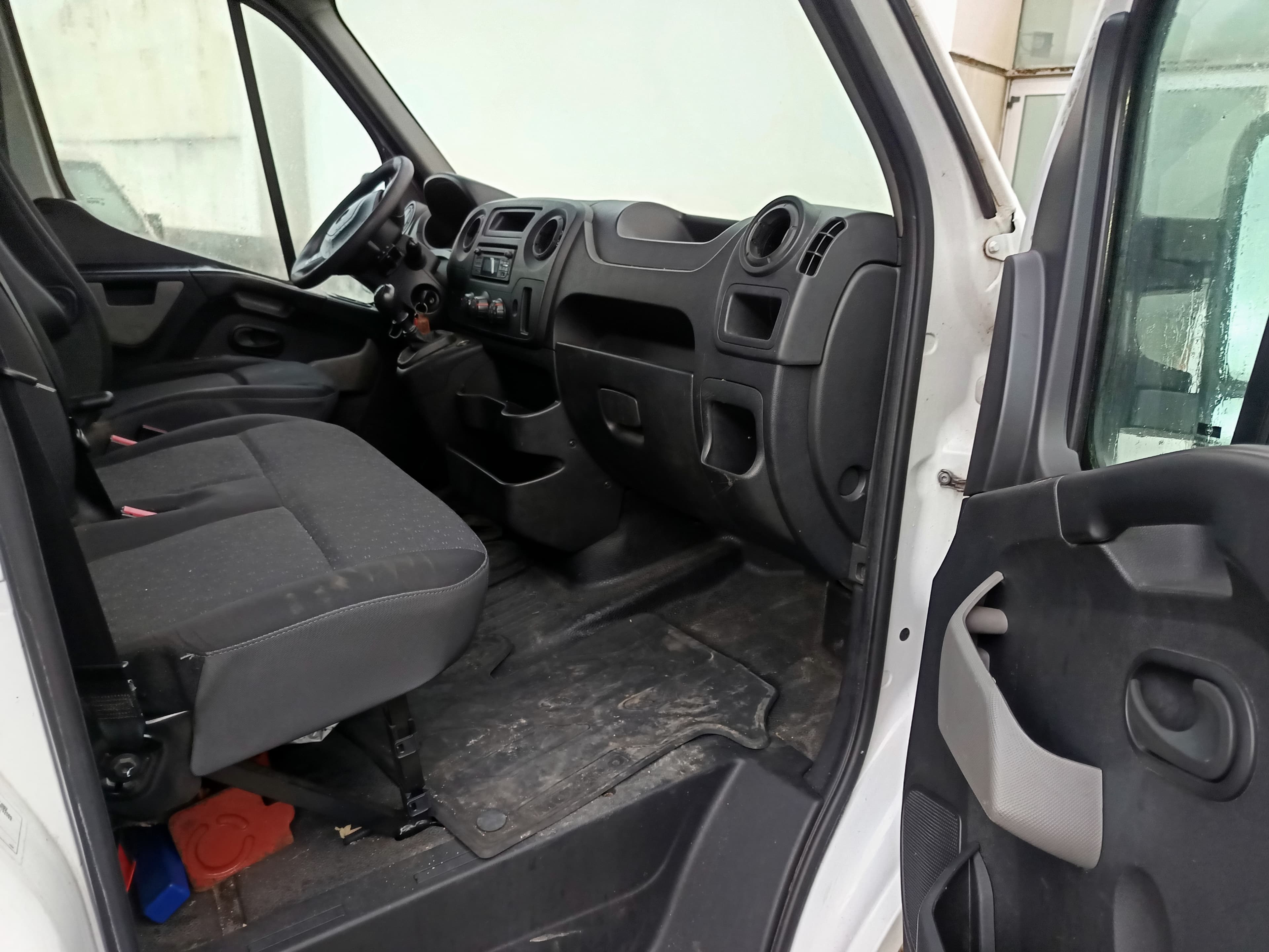 Opel Movano · Année 2018 — image 34