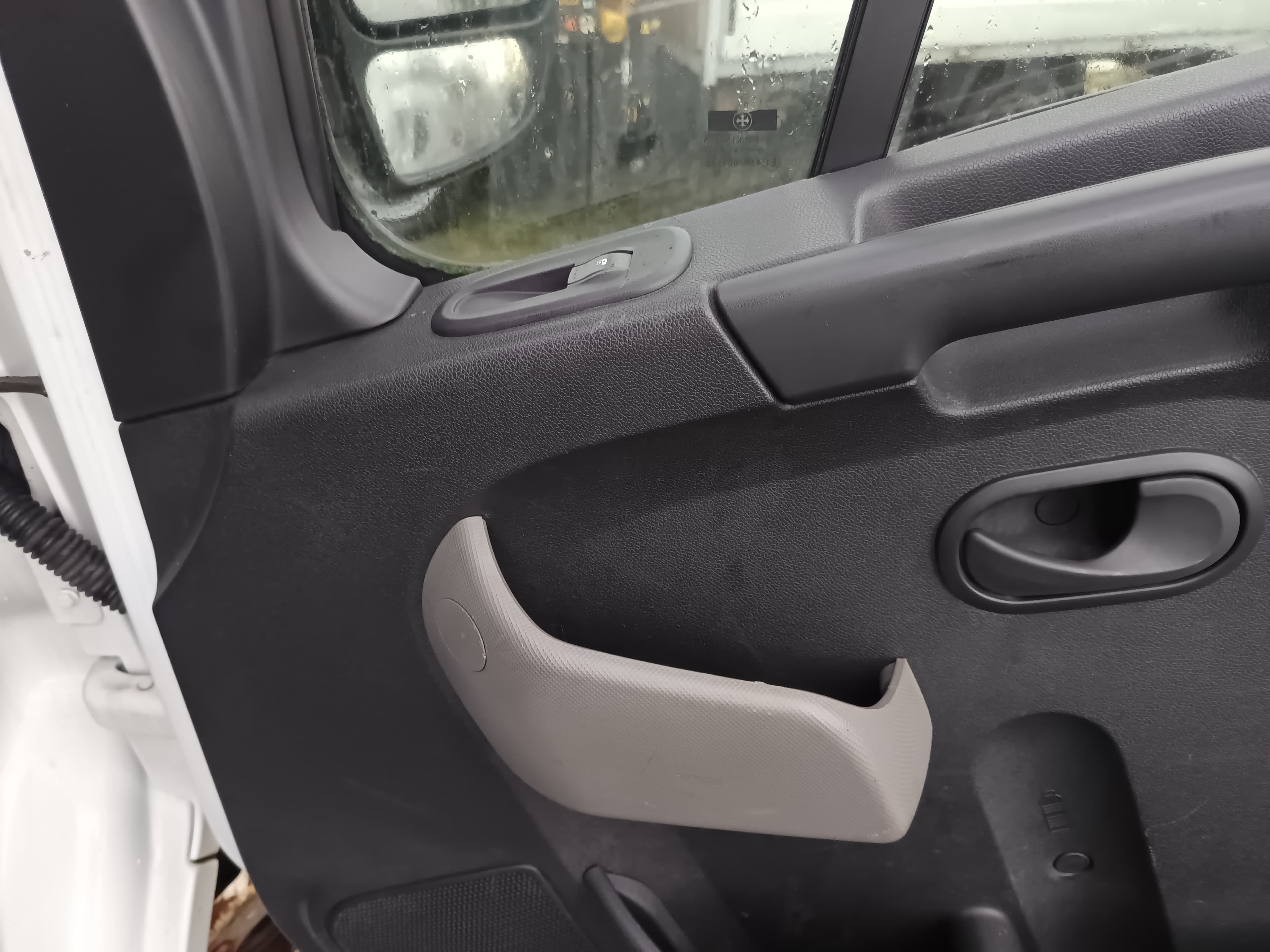 Opel Movano · Année 2018 — image 35