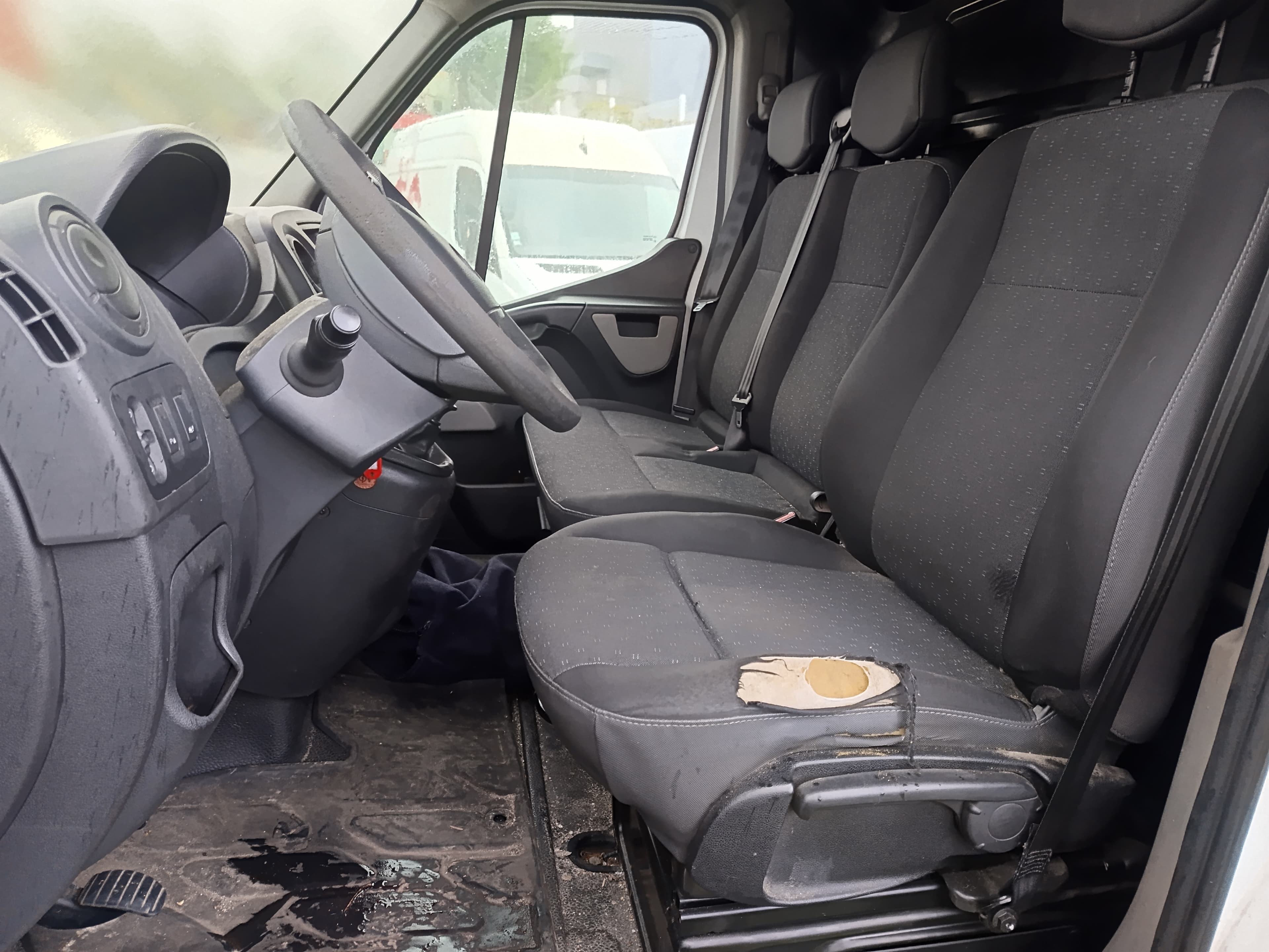 Opel Movano · Année 2018 — image 22