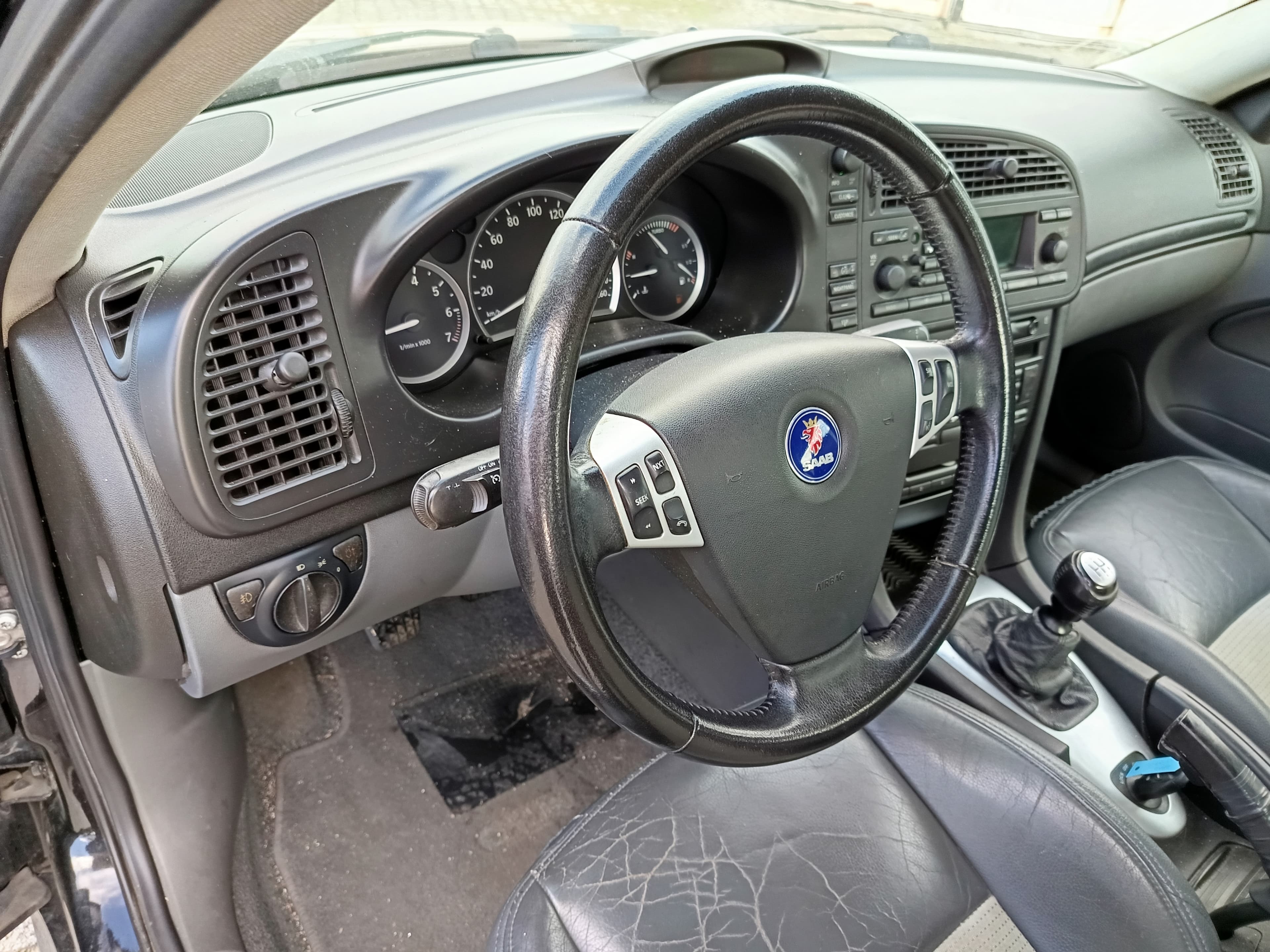 Saab 93 · Ano 2003 — image 37