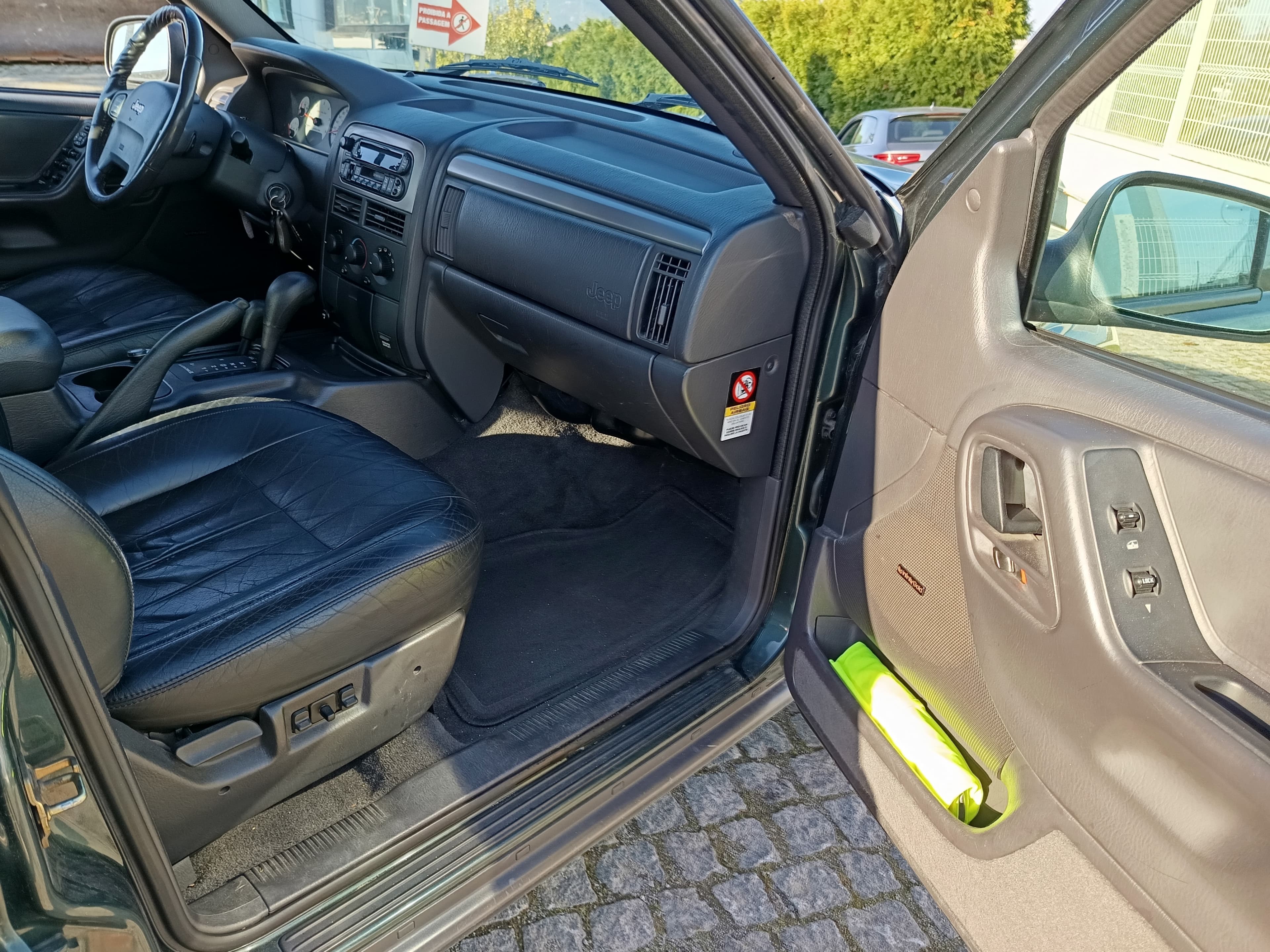Jeep Grand Cherokee 4x4 · Ano 2001 — imagem 25