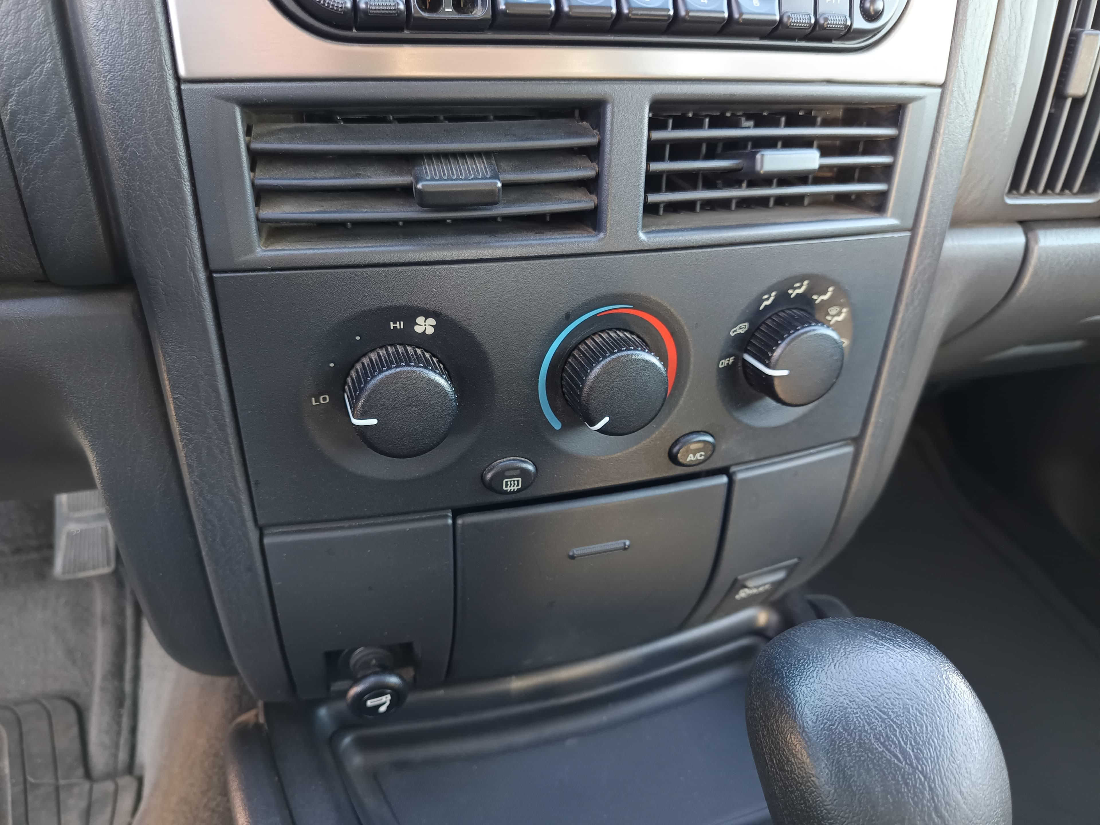 Jeep Grand Cherokee 4x4 · Ano 2001 — imagem 40