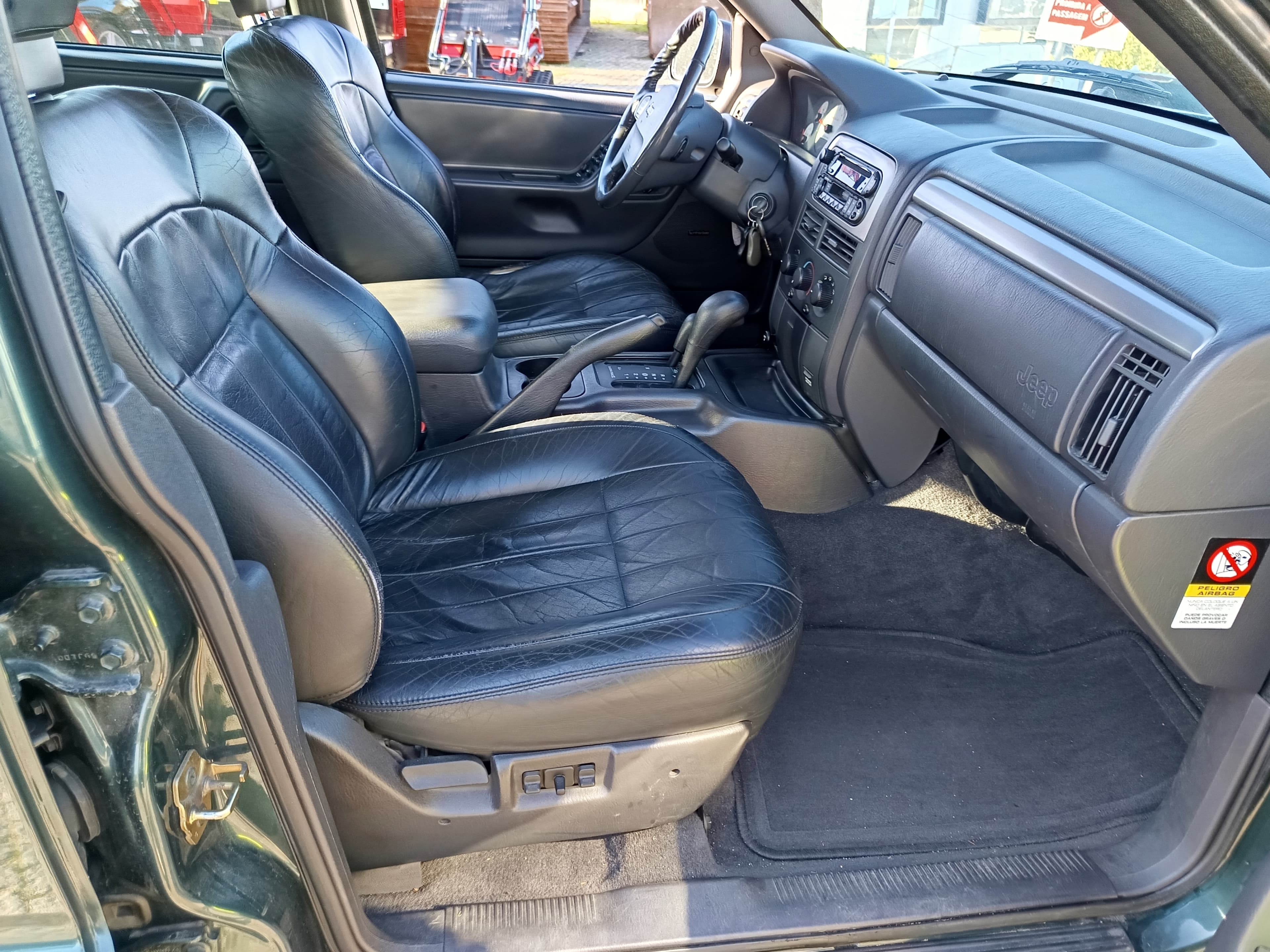 Jeep Grand Cherokee 4x4 · Ano 2001 — imagem 27