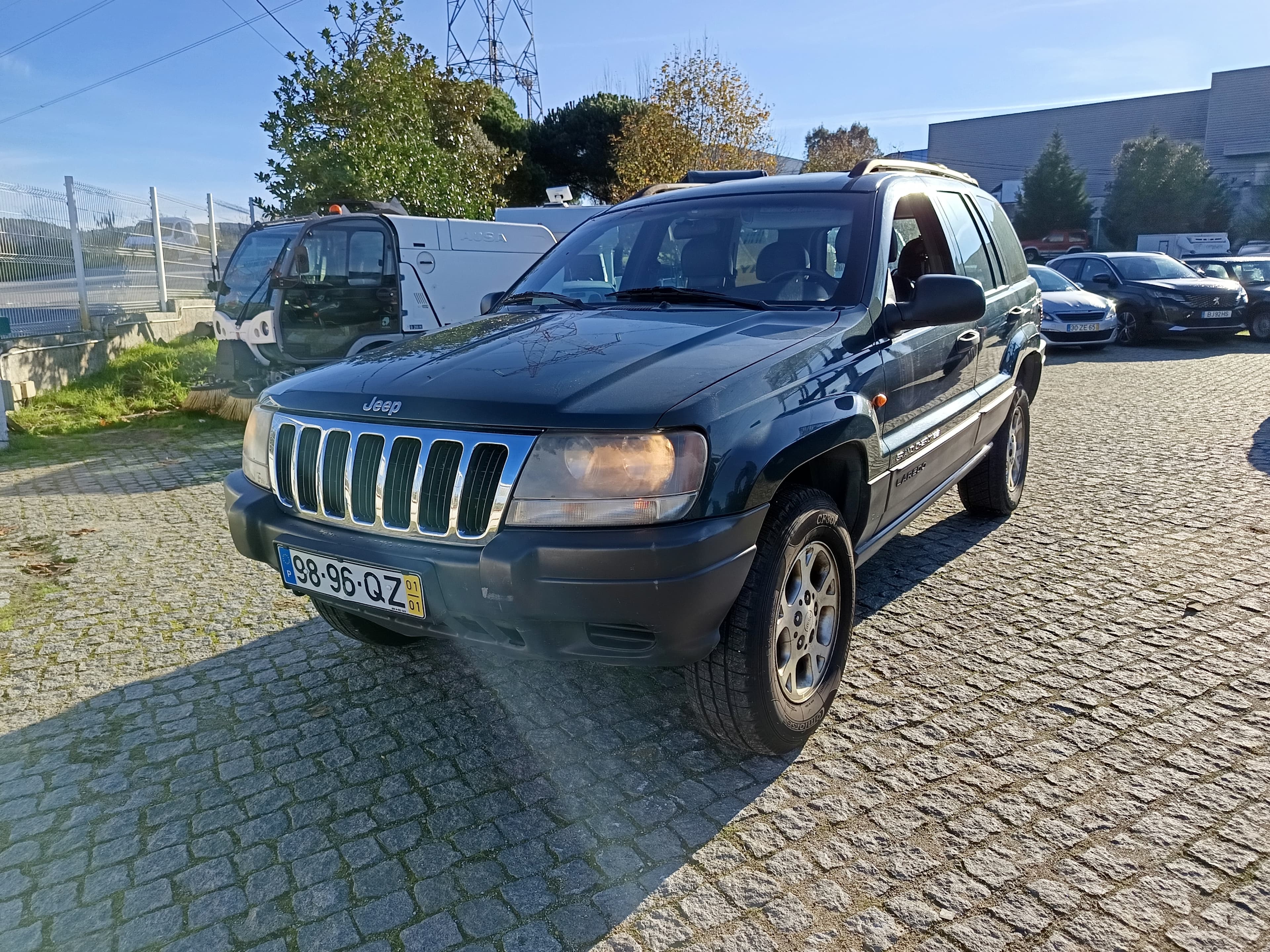 Jeep Grand Cherokee 4x4 · Ano 2001 — imagem 1