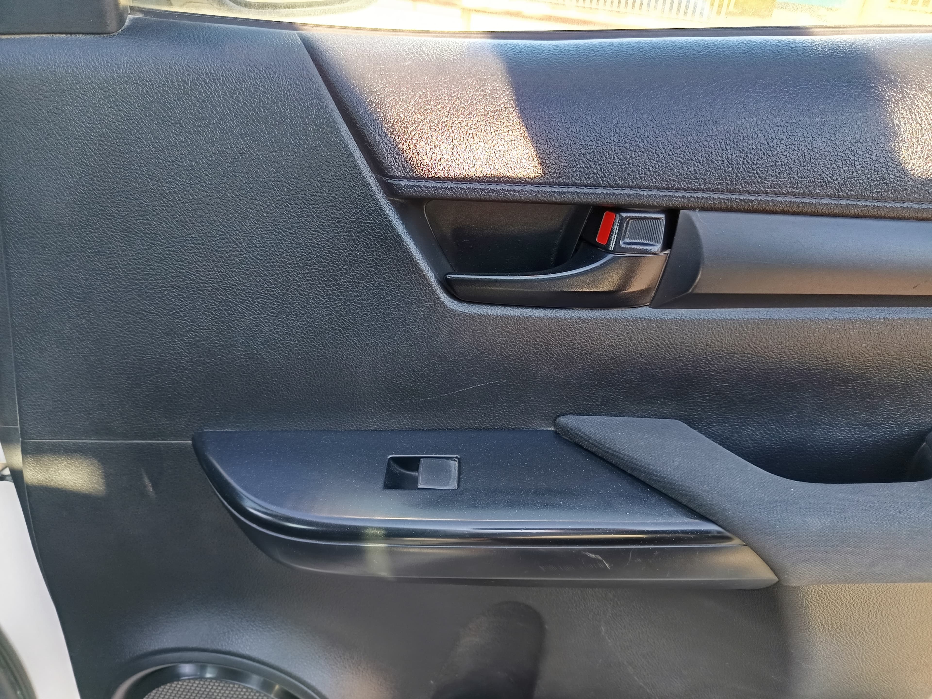 Toyota Hilux · Ano 2018 — imagen 22