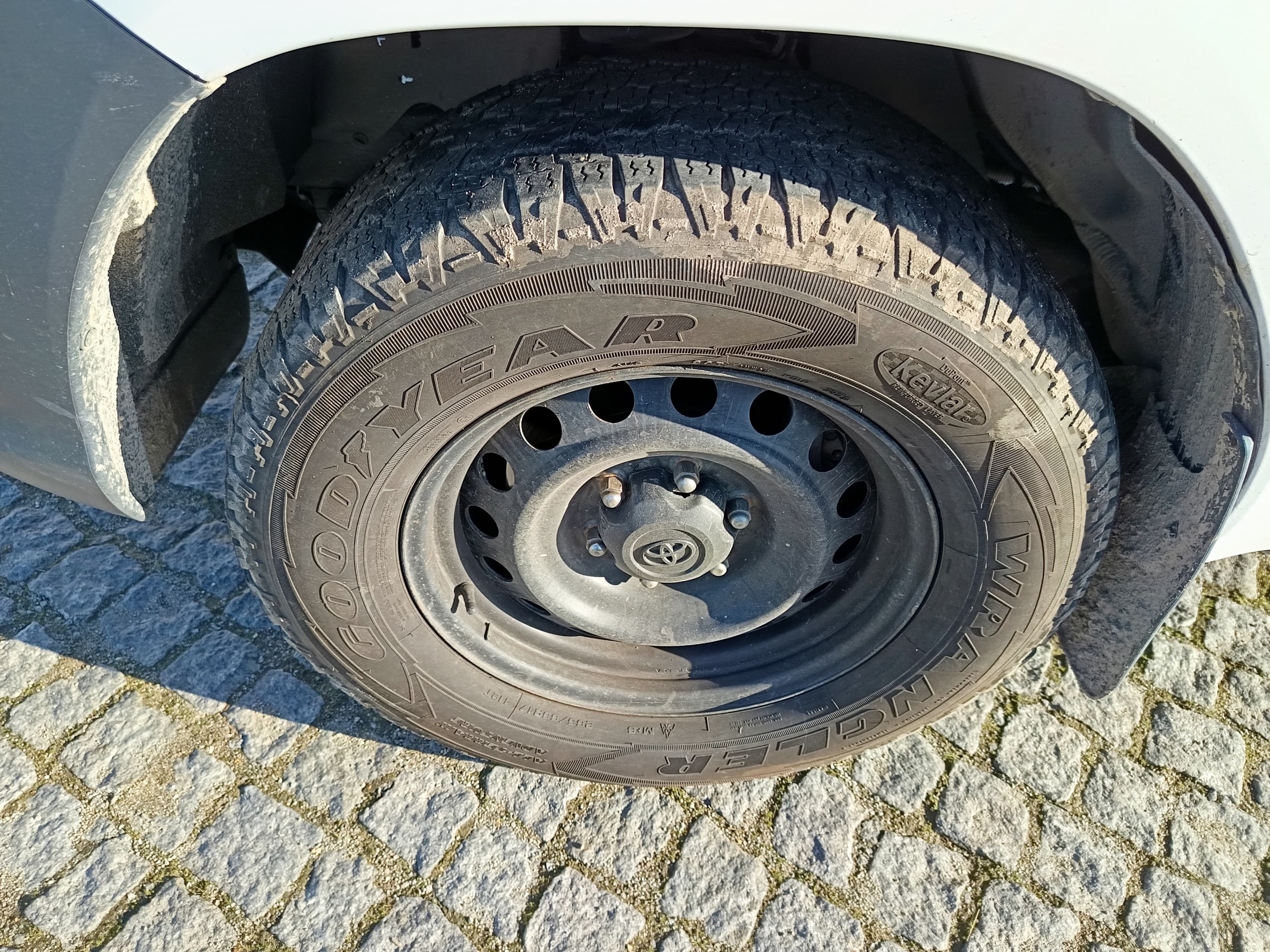 Toyota Hilux · Ano 2018 — imagen 13