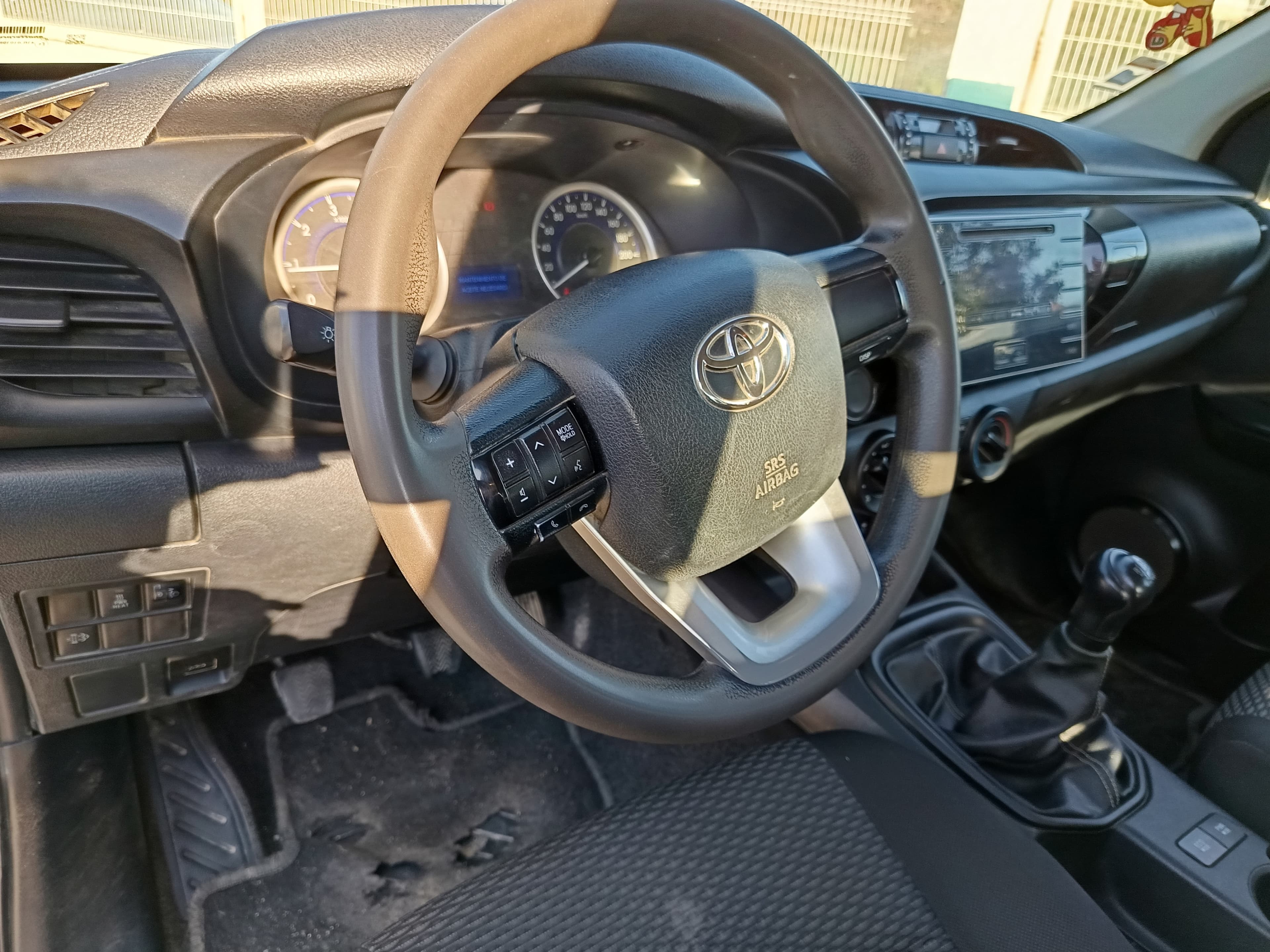 Toyota Hilux · Ano 2018 — imagen 31