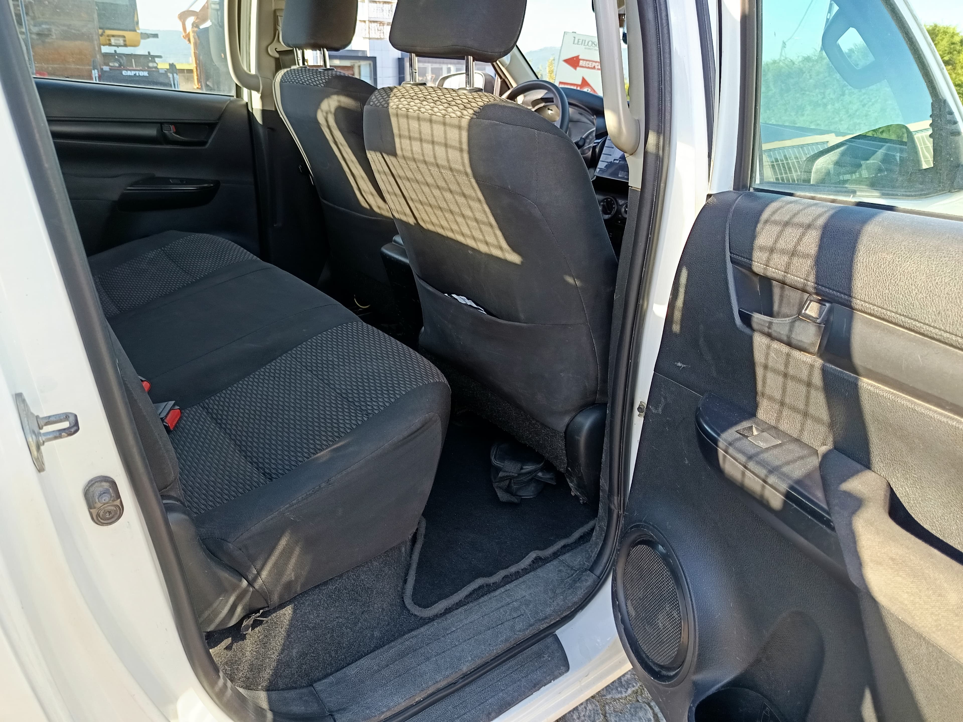 Toyota Hilux · Ano 2018 — imagen 18