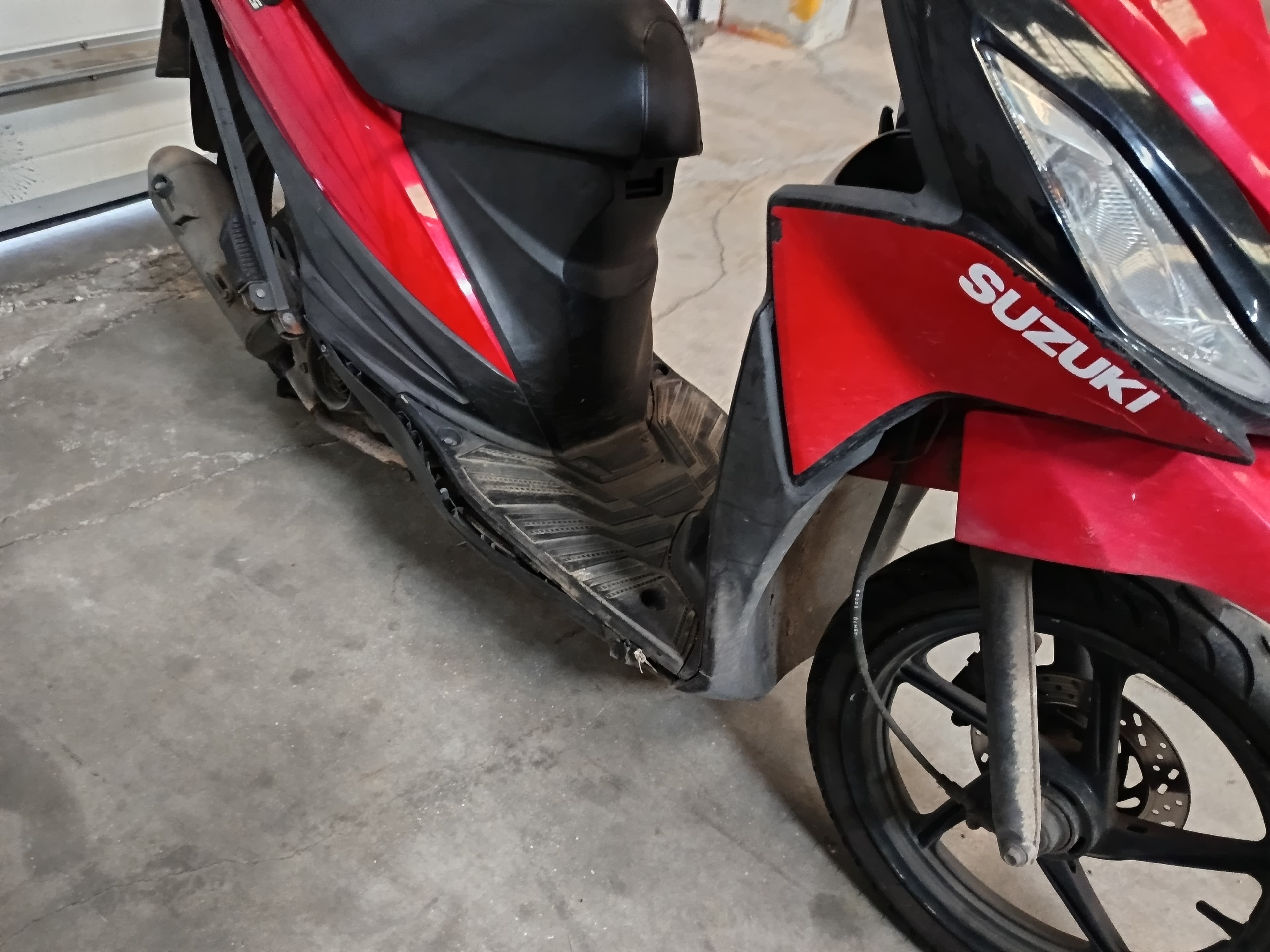 Suzuki UK 110 Adress · Año 2016 — imagen 3