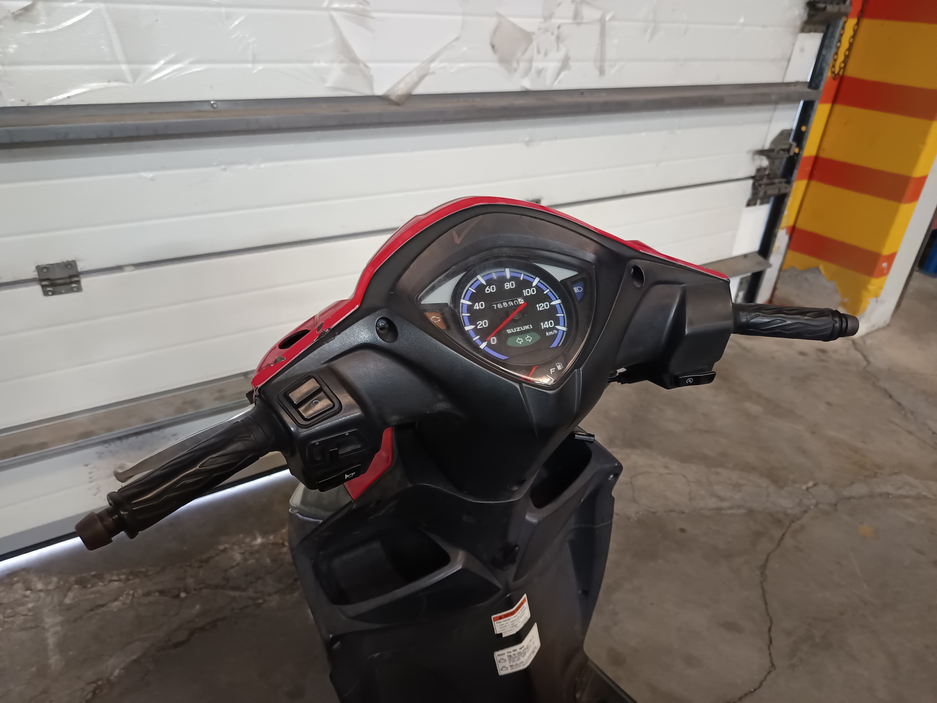 Suzuki UK 110 Adress · Año 2016 — imagen 9