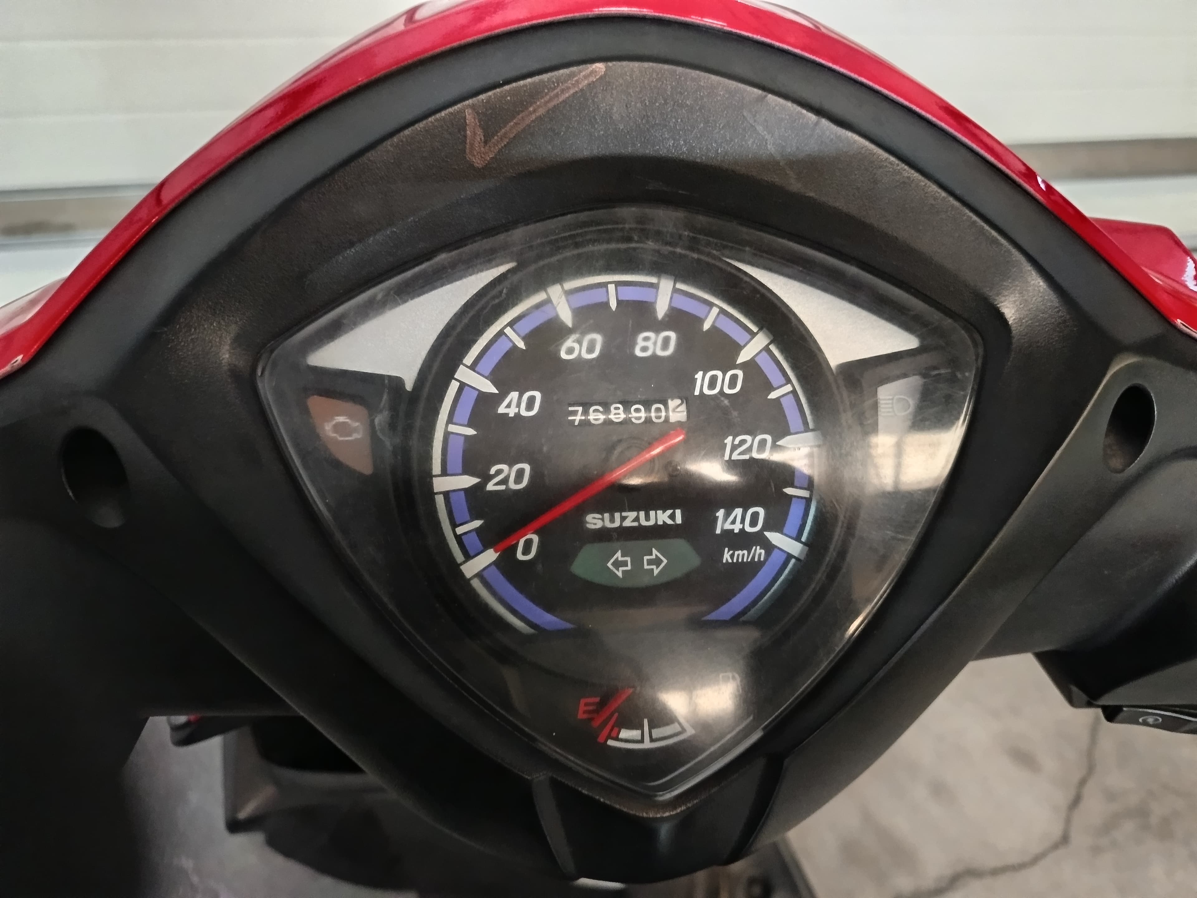 Suzuki UK 110 Adress · Año 2016 — imagen 12