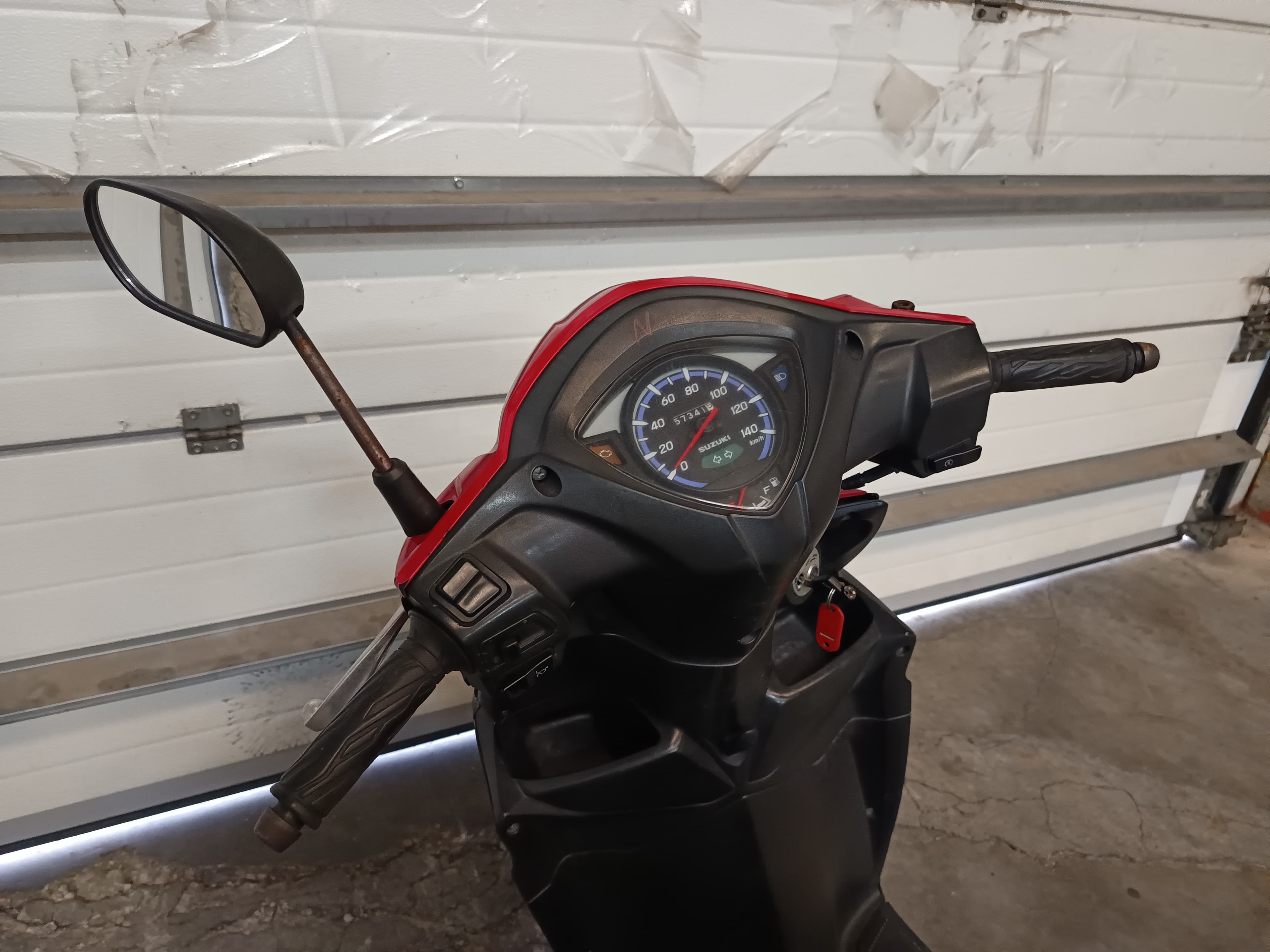 Suzuki UK 110 Adress · Ano 2015 — image 10