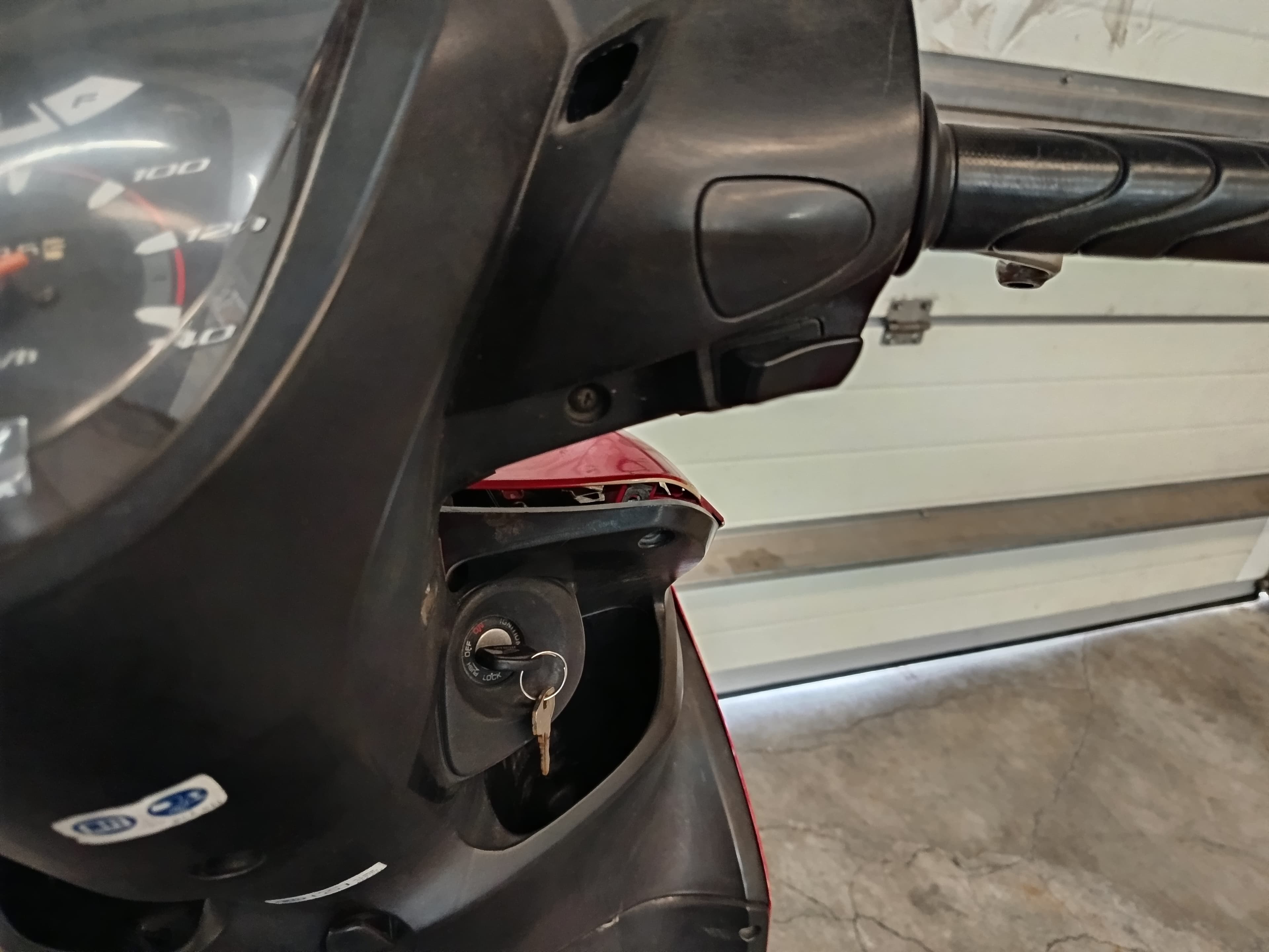 Honda Vision NSC 110 · Ano 2012 — image 12
