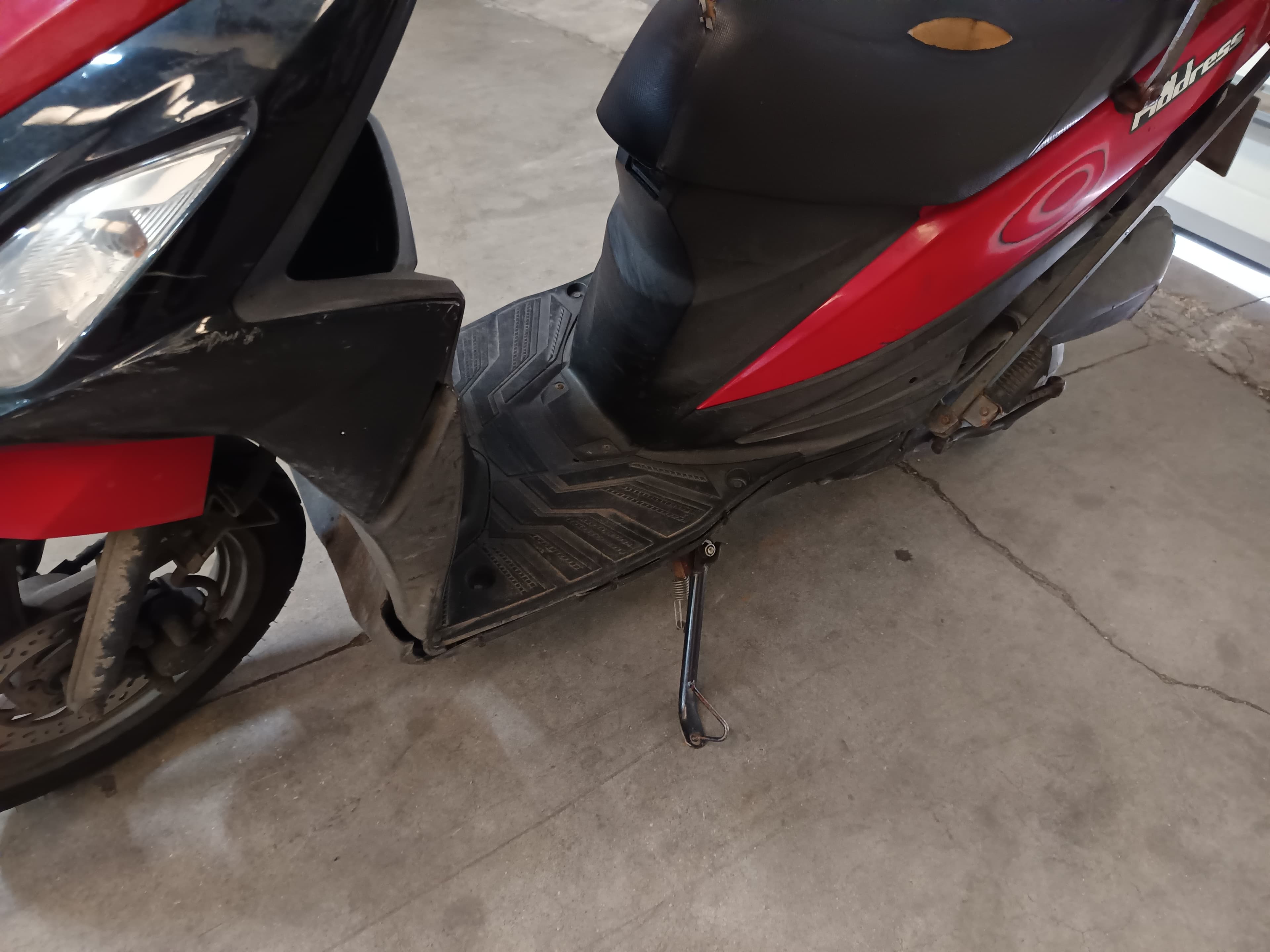 Suzuki UK 110 Adress · Año 2015 — imagen 5