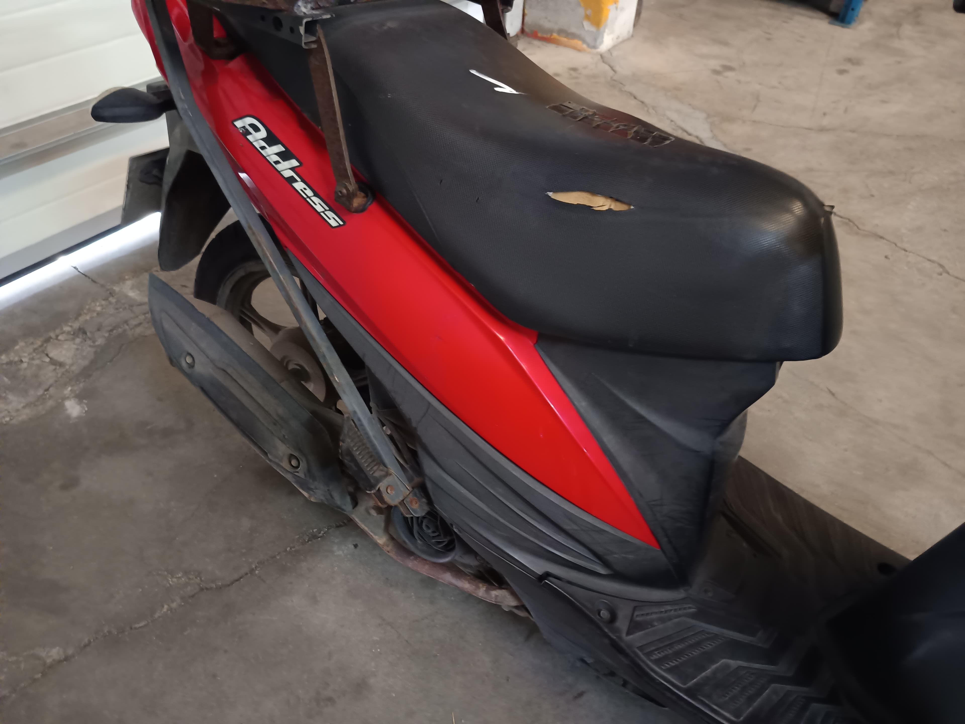 Suzuki UK 110 Adress · Año 2015 — imagen 4