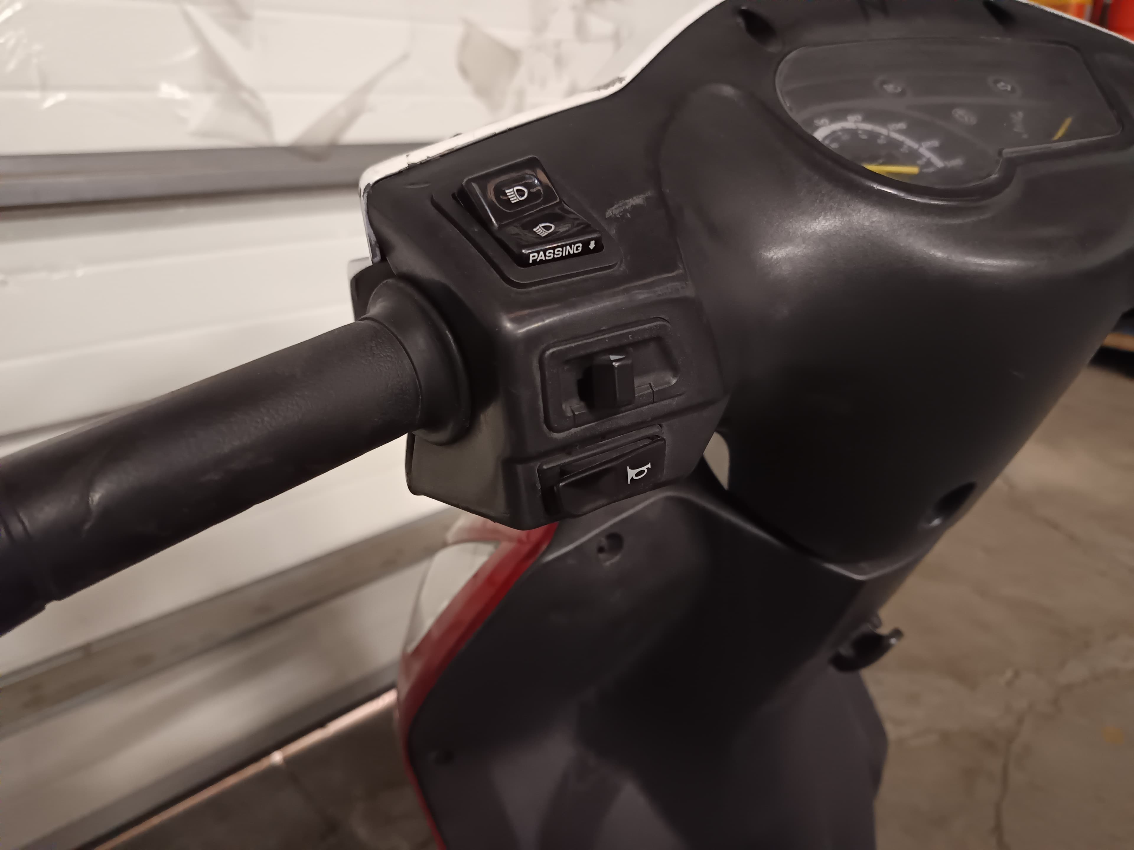 SYM X-PRO 125 · Año 2014 — imagen 11