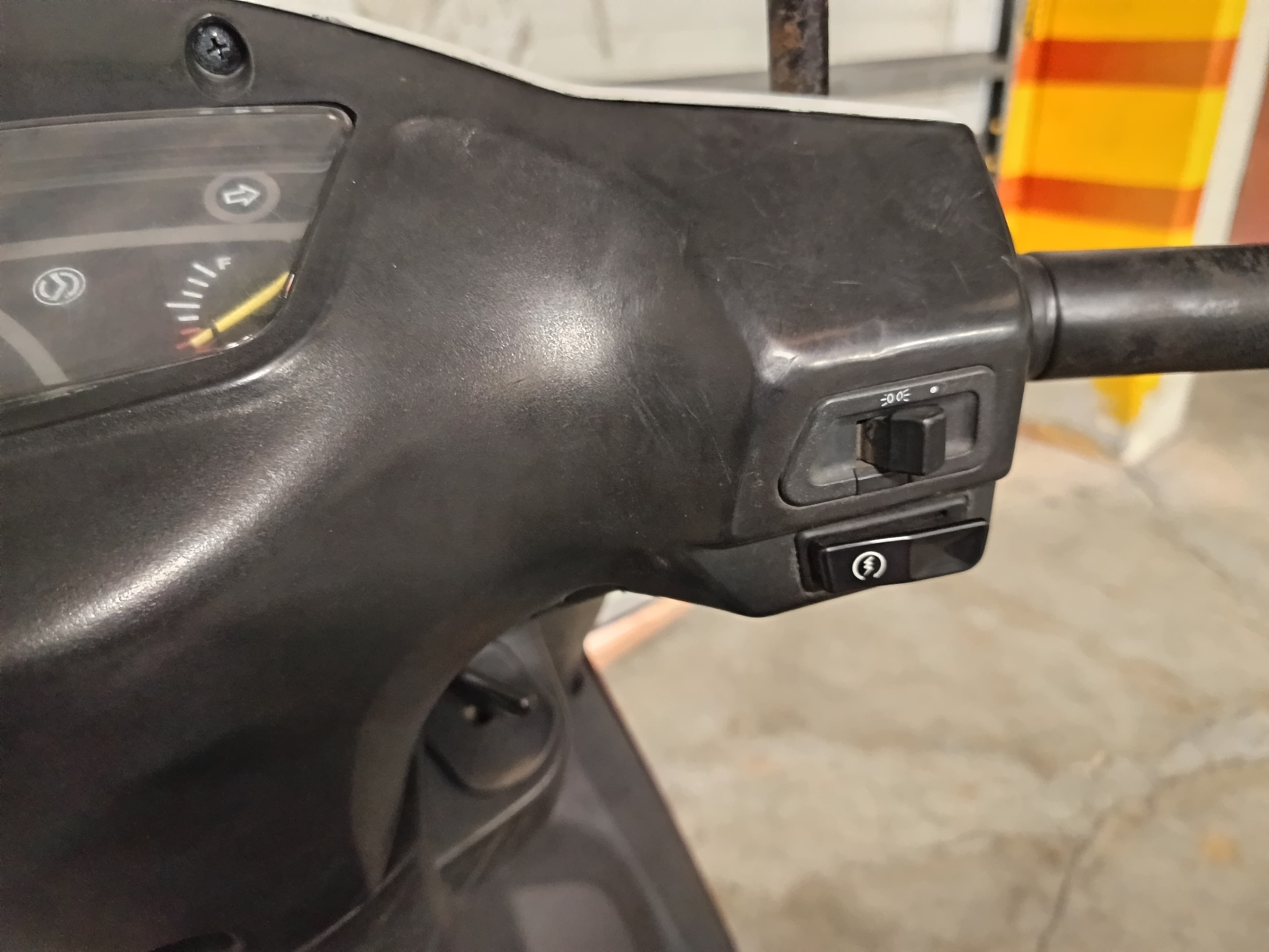 SYM X-PRO 125 · Año 2014 — imagen 12