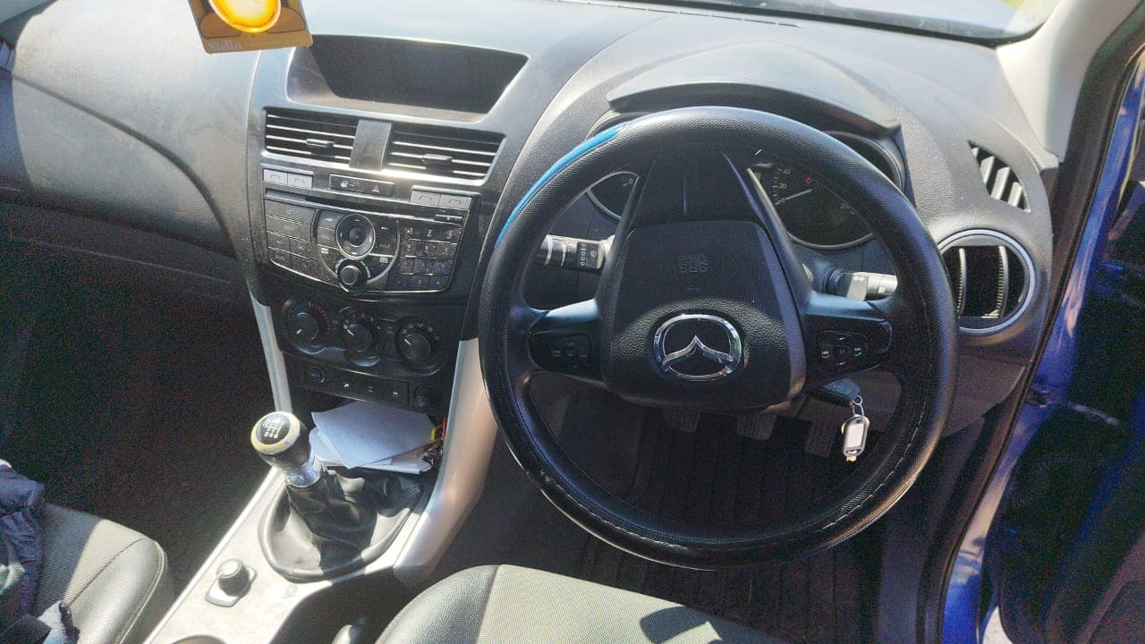 Mazda/BT50 4×4 — imagem 15