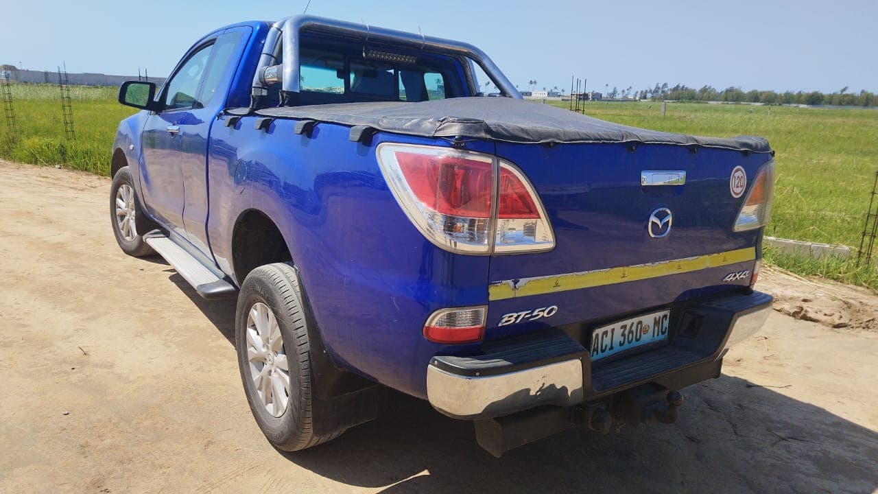 Mazda/BT50 4×4 — imagem 8
