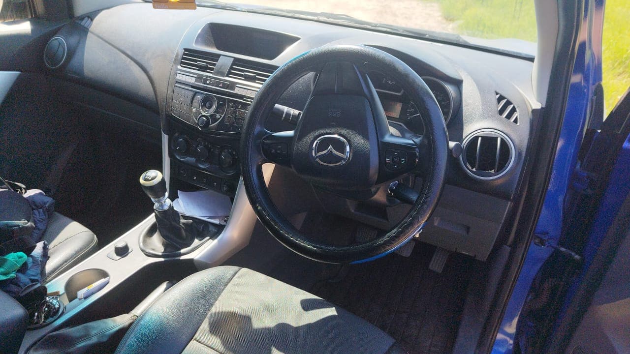 Mazda/BT50 4×4 — imagem 17