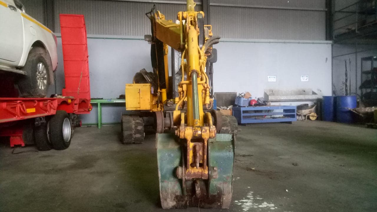 Mini Giratória KOMATSU/PC 50uu — imagem 4