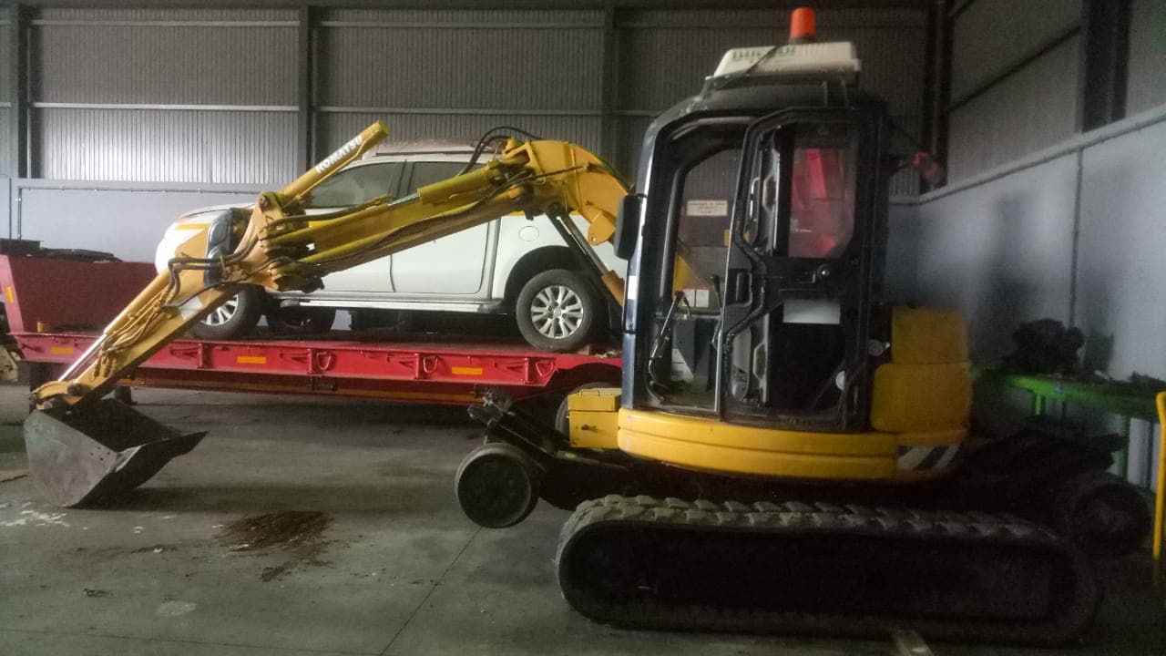 Mini Giratória KOMATSU/PC 50uu — imagem 5