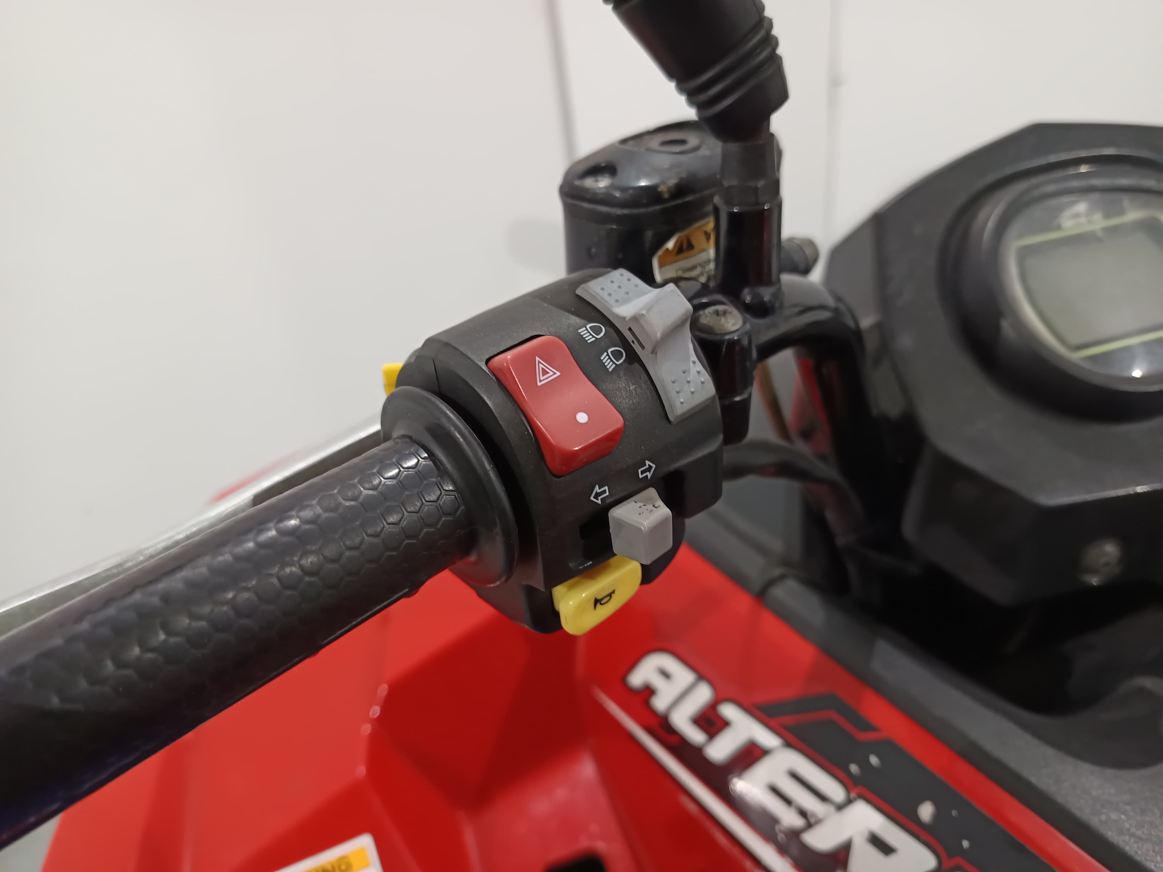 ARCTIC CAT Alterra 400 4x4 · Ano 2017 — imagem 13
