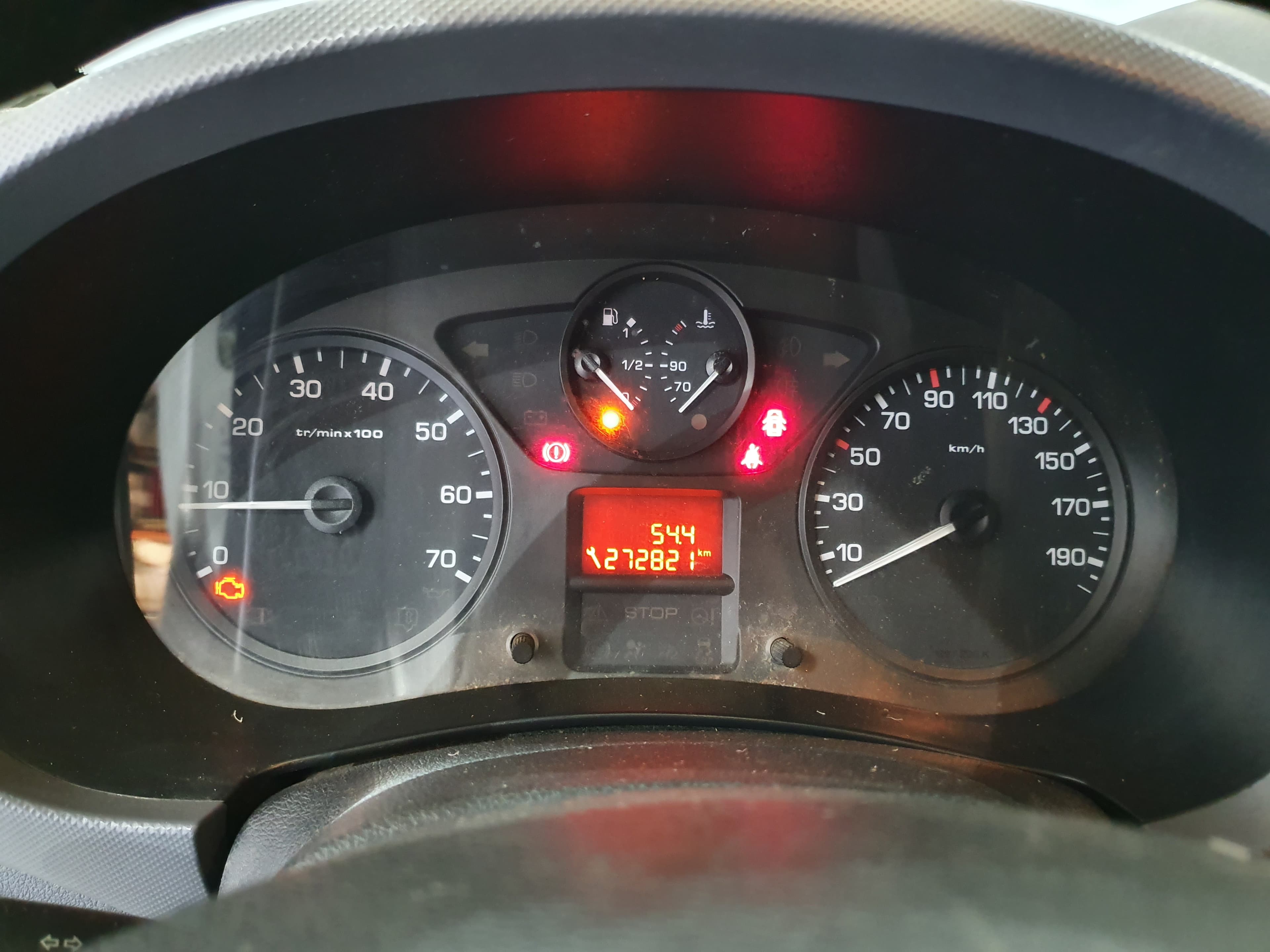 Citroën Berlingo 1.6 HDI · Ano 2011 — image 34